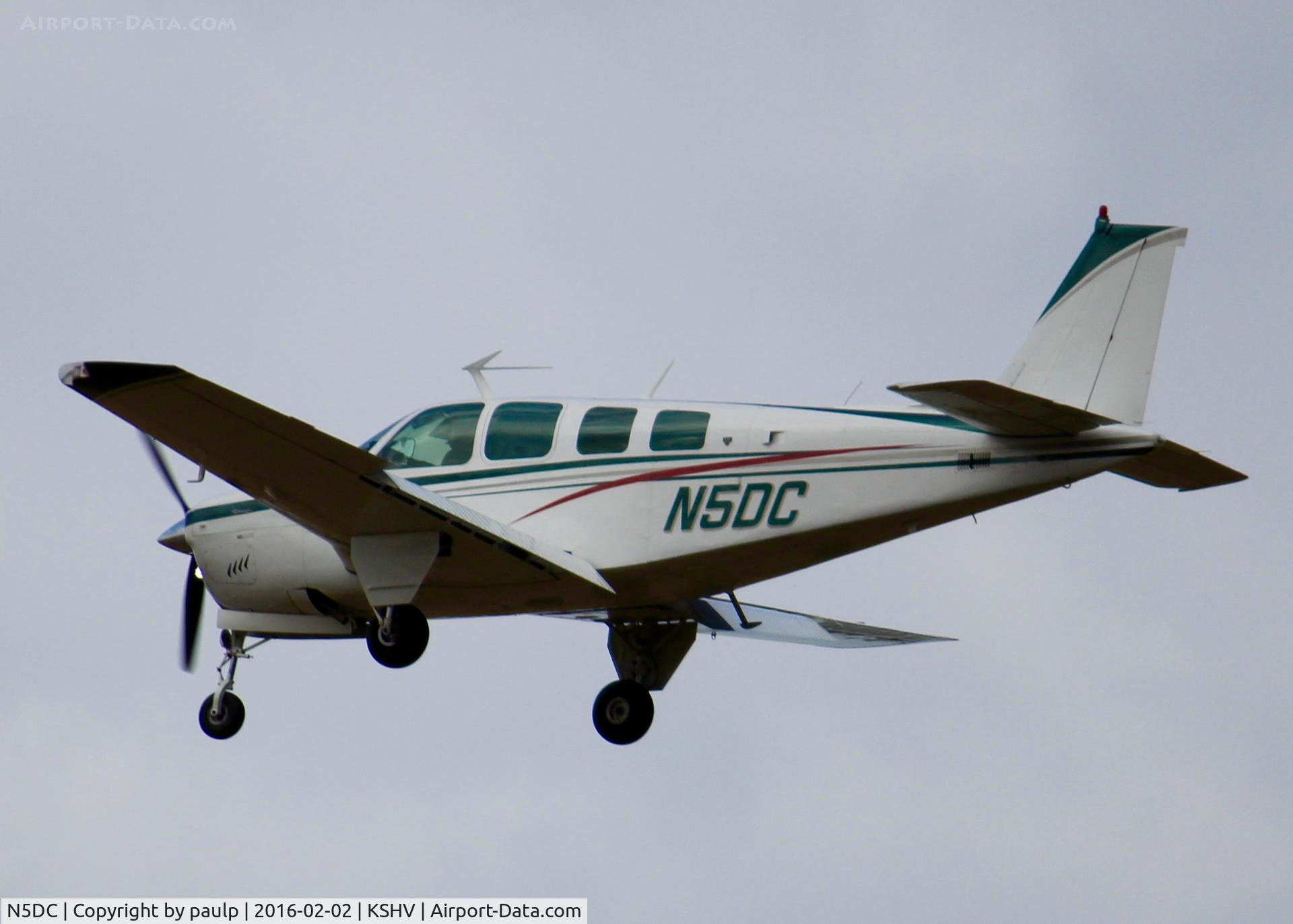 N5DC, 1976 Beech A36 Bonanza 36 C/N E-887, At Shreveport Regional.