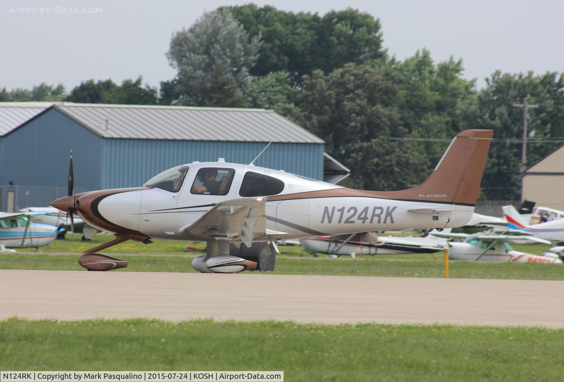 N124RK, 2015 Cirrus SR22T C/N 0989, Cirrus SR22T