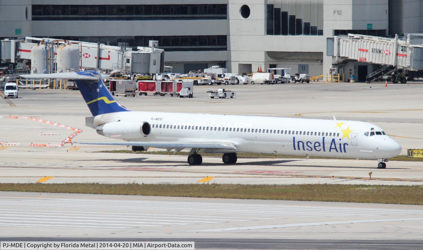 PJ-MDE, 1990 McDonnell Douglas MD-82 (DC-9-82) C/N 49971, Insel Air