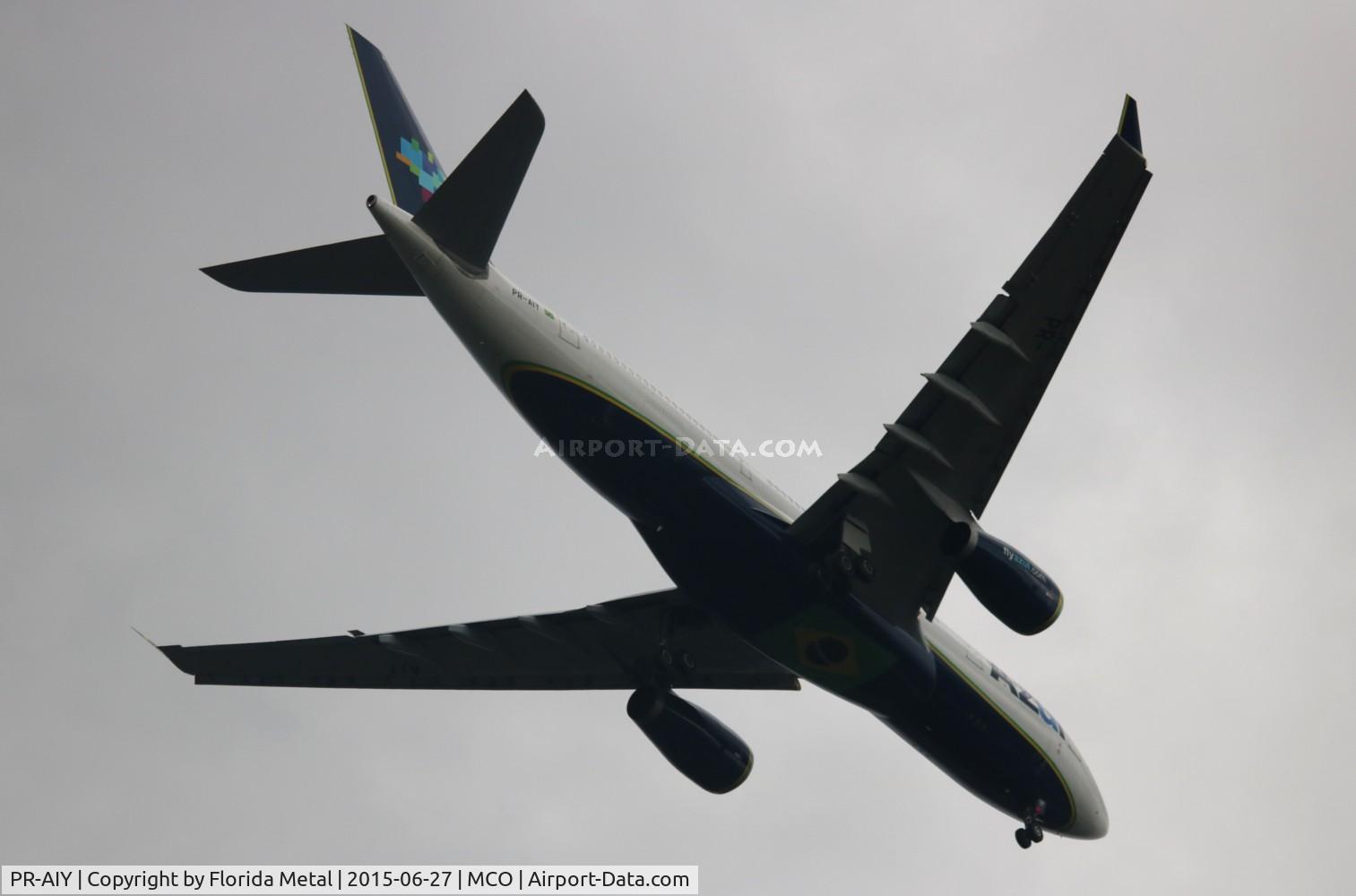 PR-AIY, 2000 Airbus A330-243 C/N 365, Azul A330