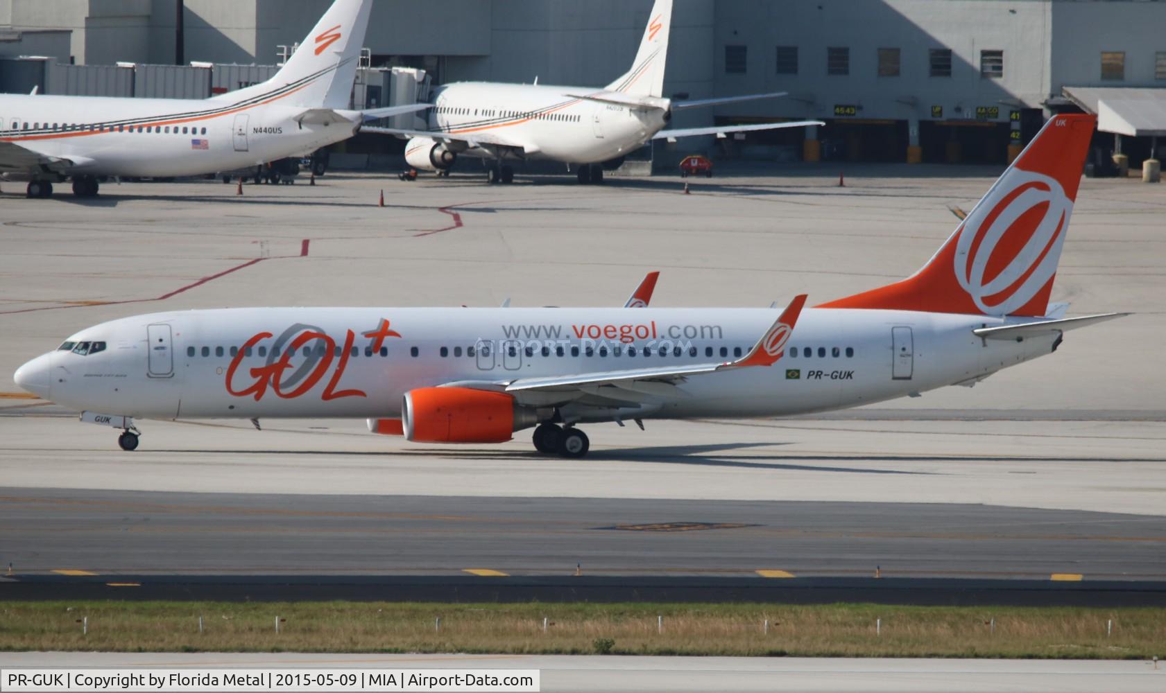 PR-GUK, 2011 Boeing 737-8EH C/N 35852, GOL Brazil