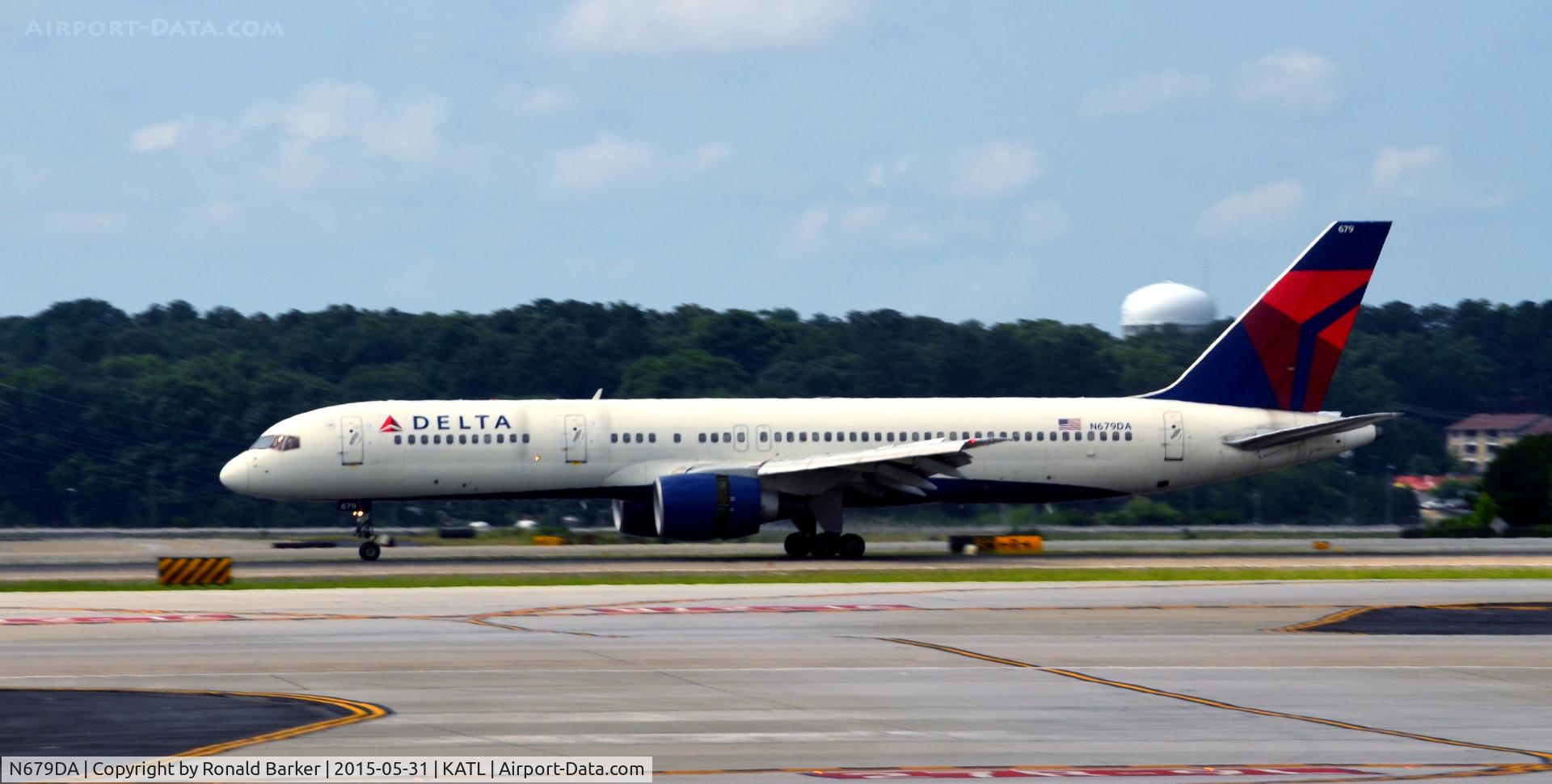 N679DA, 1992 Boeing 757-232 C/N 26955, Landing Atlanta