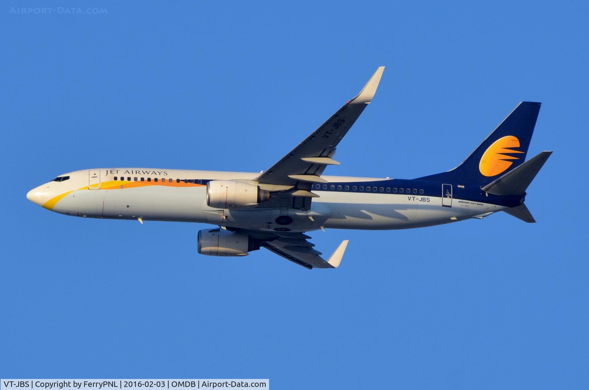 VT-JBS, 2010 Boeing 737-85R C/N 36698, Jet Airways B738 departing DXB