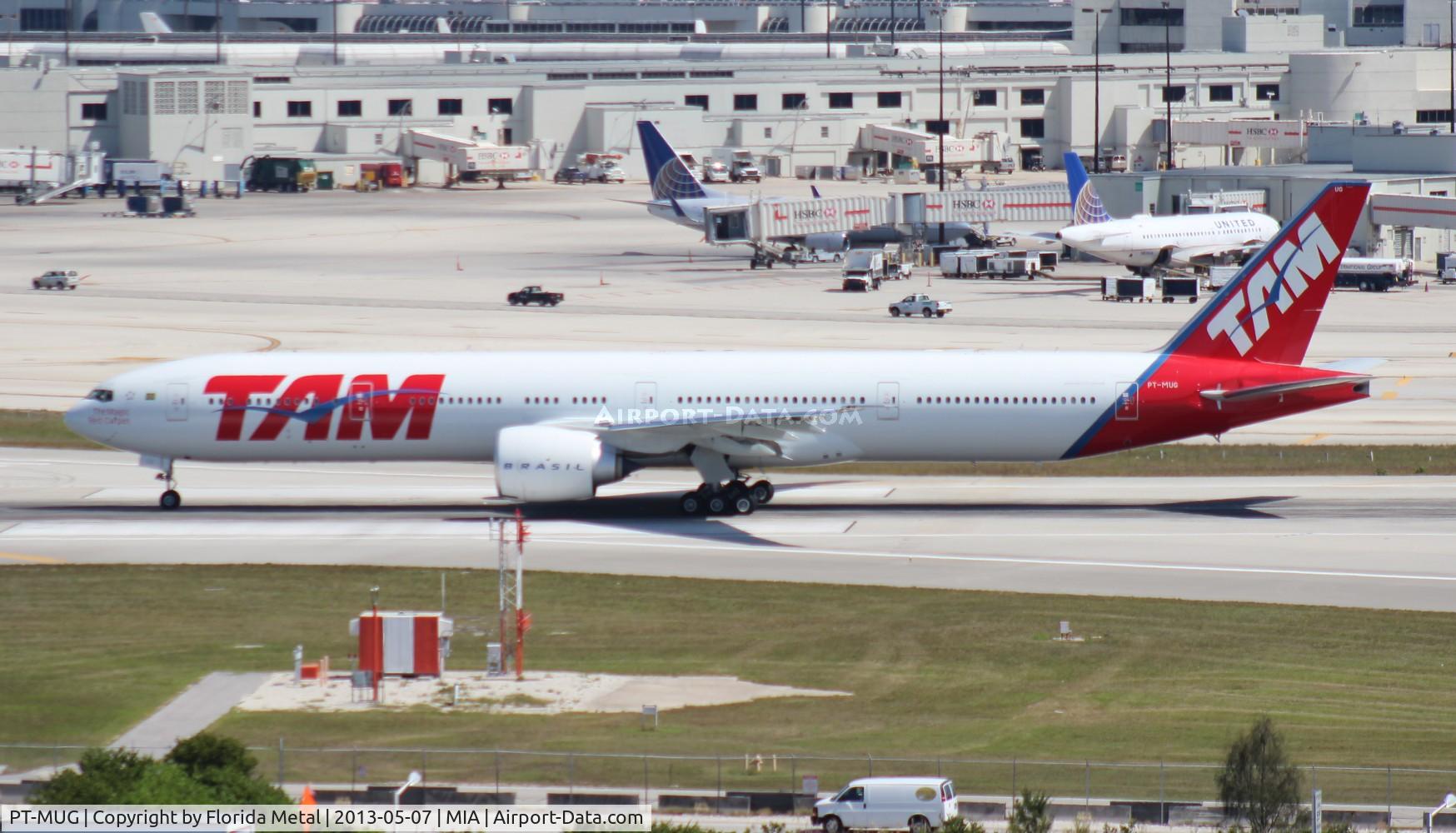 PT-MUG, 2012 Boeing 777-32W/ER C/N 38888, TAM Brazil