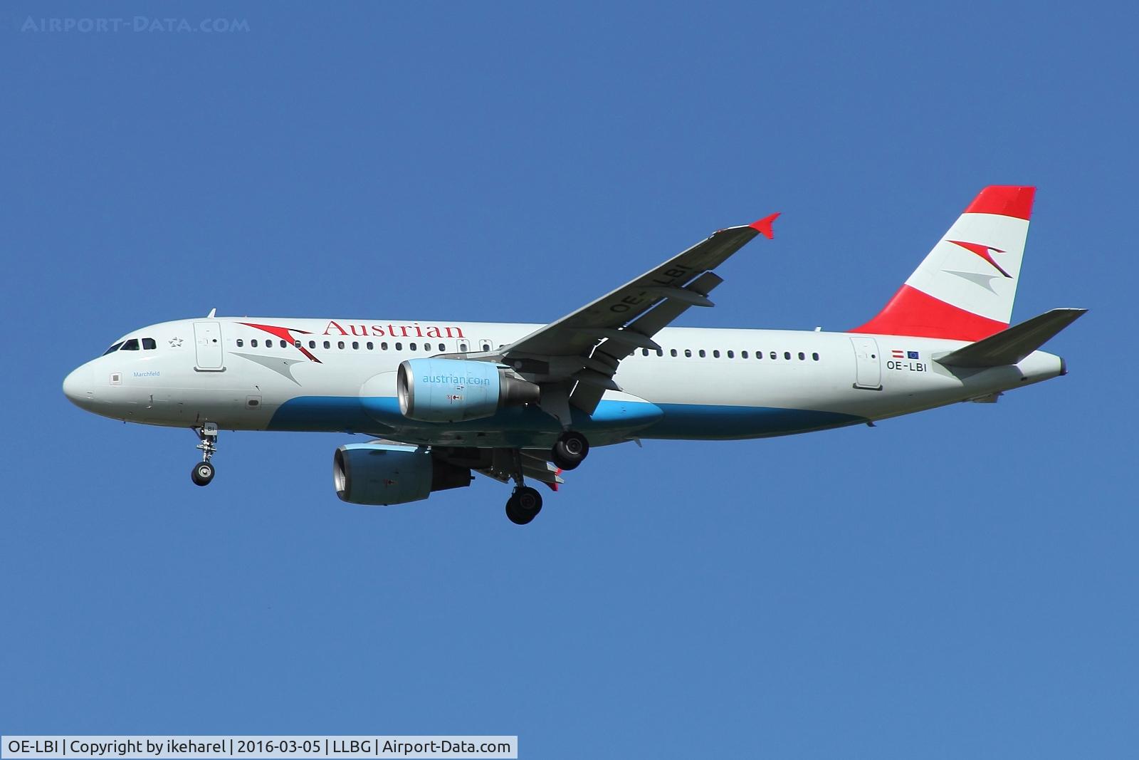 OE-LBI, 2003 Airbus A320-214 C/N 1937, Landing on runway 30.