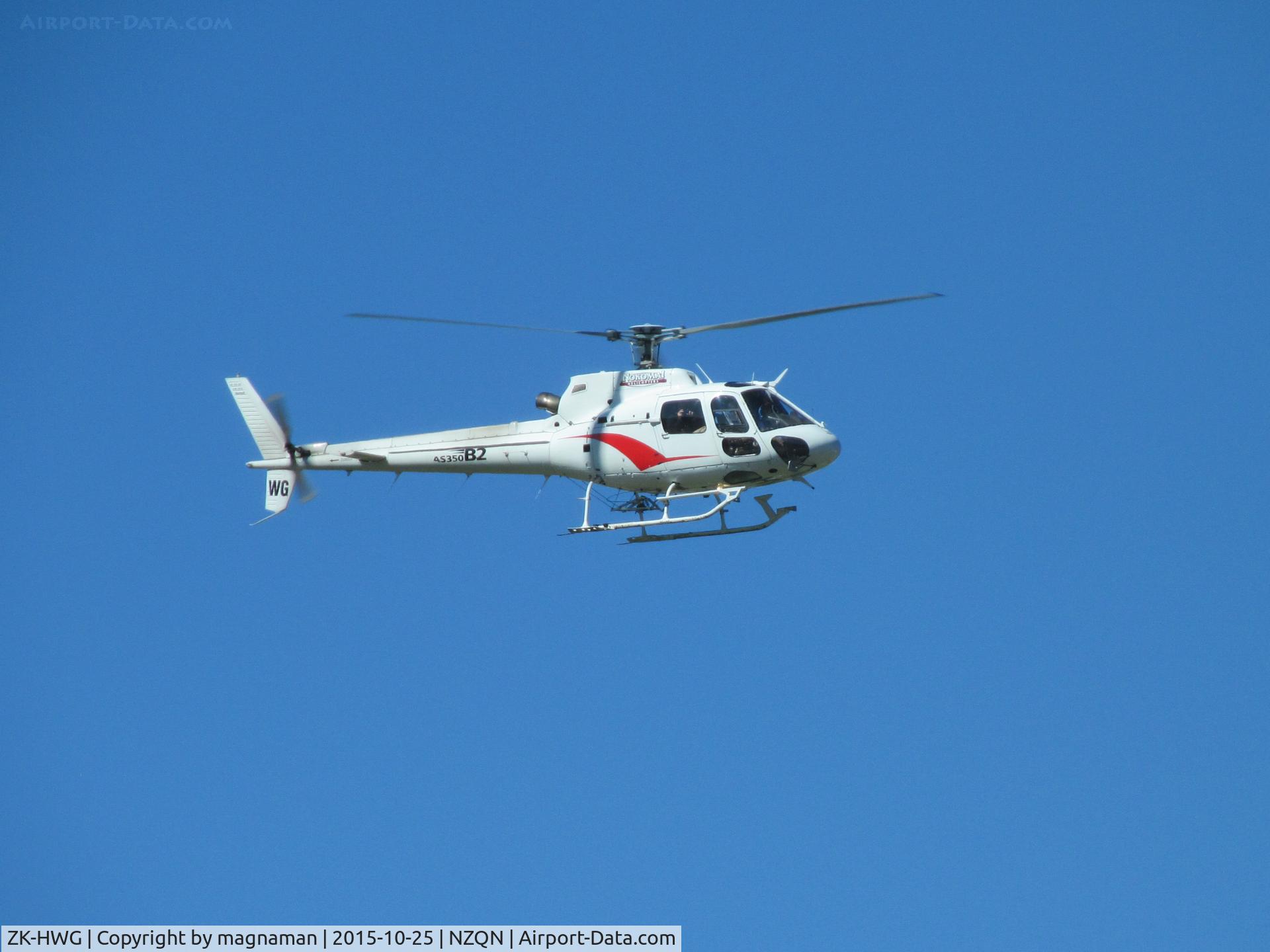 ZK-HWG, Aerospatiale AS-350B-2 Ecureuil C/N 2816, returning to base