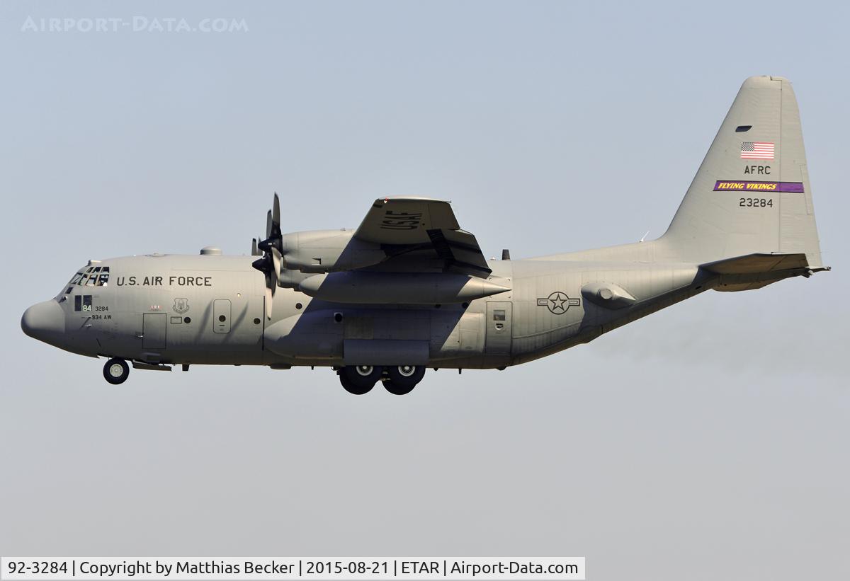 92-3284, Lockheed C-130H Hercules C/N 382-5338, 92-3284
