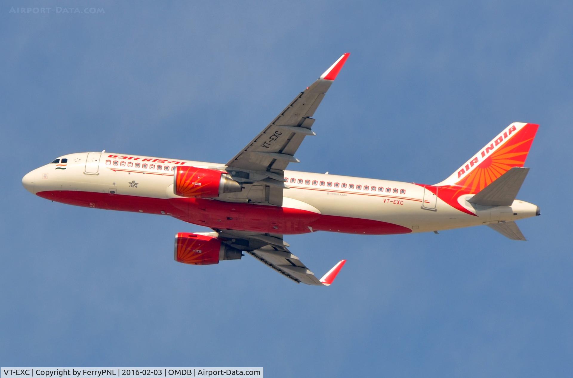 VT-EXC, 2015 Airbus A320-214 C/N 6715, Air India A320 departing.