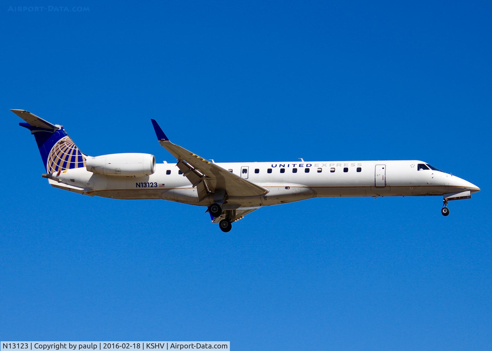 N13123, 2003 Embraer ERJ-145XR (EMB-145XR) C/N 145688, Landing at Shreveport Regional.
