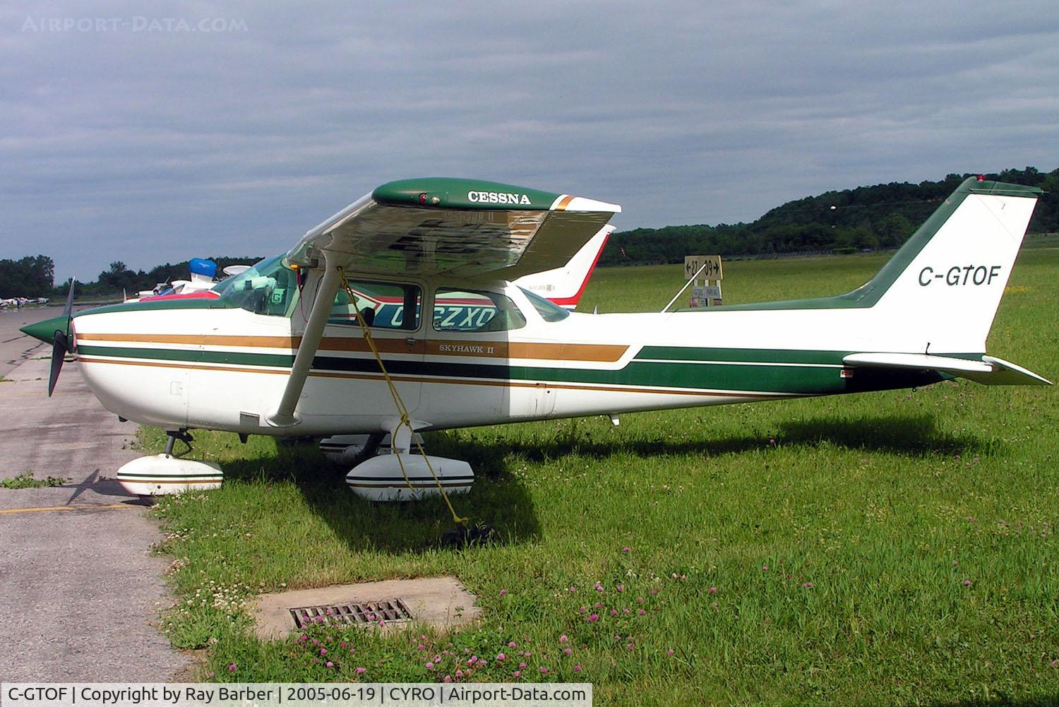 C-GTOF, 1979 Cessna 172N C/N 17272584, Cessna 172N Skyhawk [172-72584] Rockcliffe~C 19/06/2005