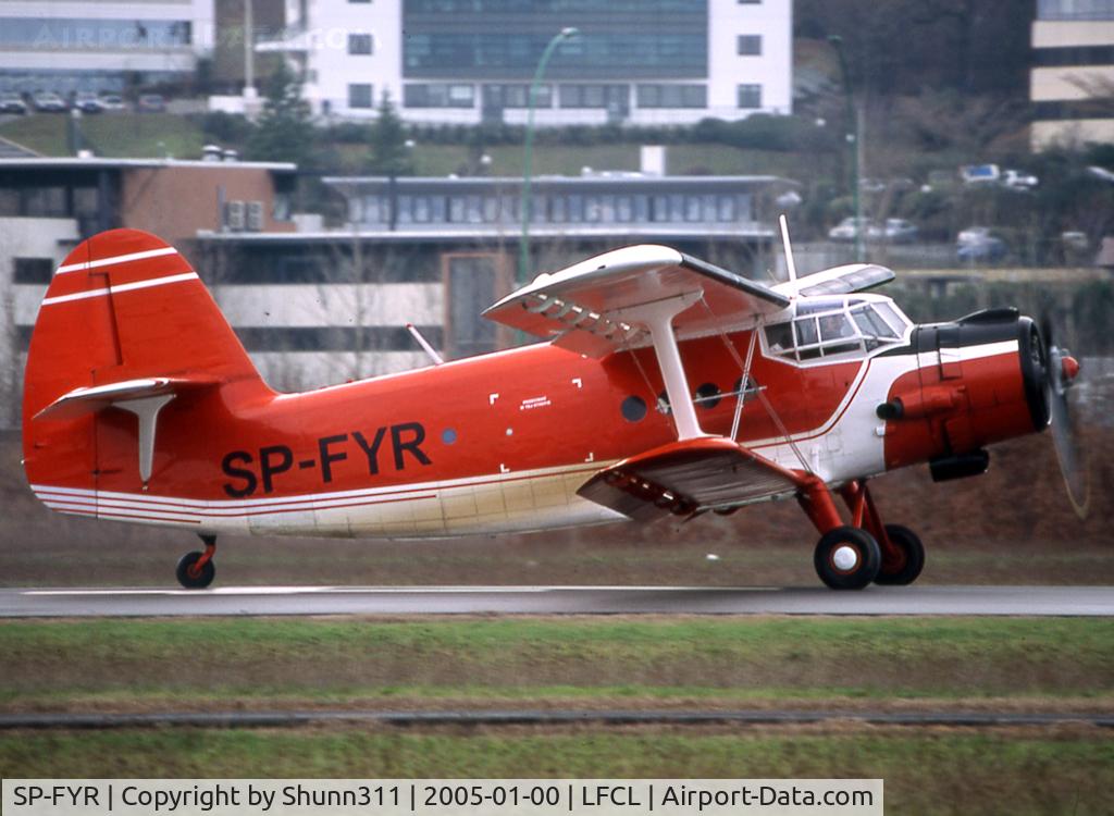 SP-FYR, Antonov An-2T C/N 1G174-43, Taking off from rwy 33...