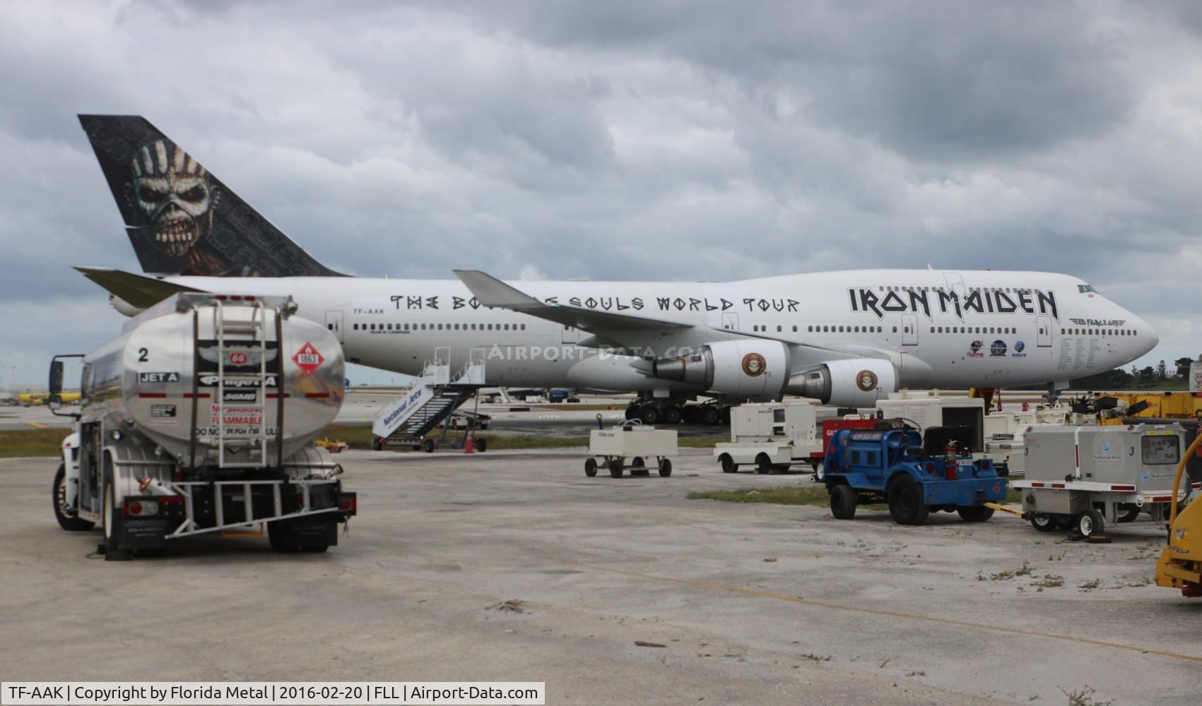TF-AAK, 2003 Boeing 747-428 C/N 32868, Iron Maiden Book of Souls tour