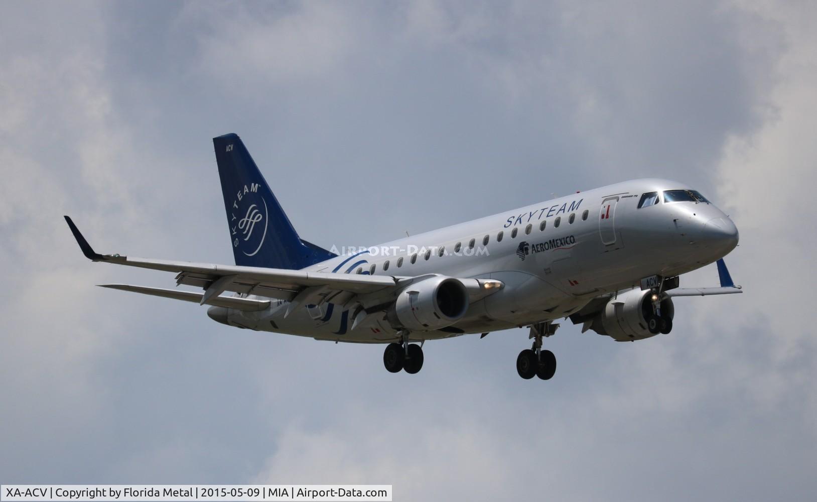 XA-ACV, 2005 Embraer 170SU (ERJ-170-100SU) C/N 17000046, Aeromexico