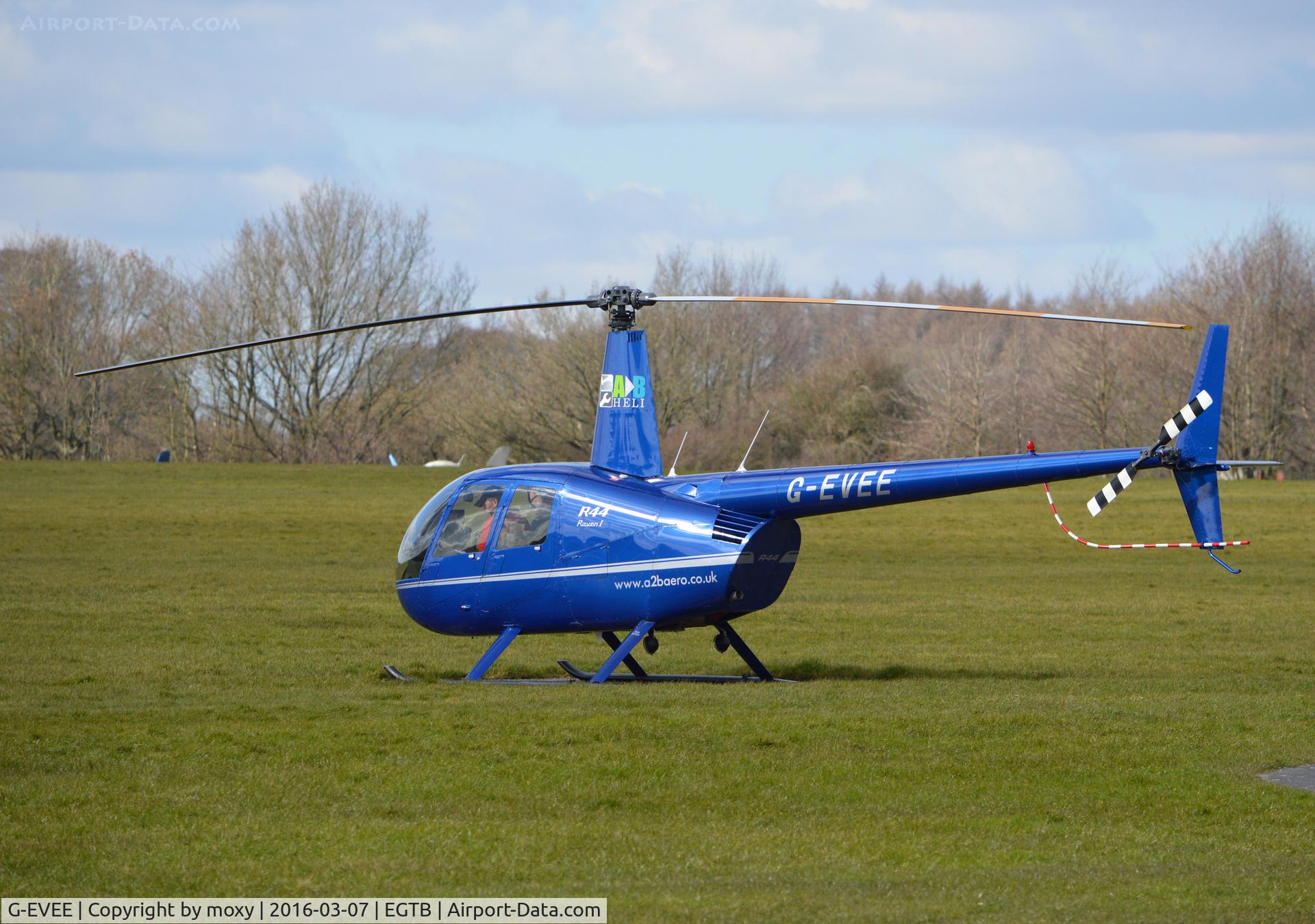G-EVEE, 2005 Robinson R44 Raven C/N 1517, Robinson R44 Raven at Wycombe Air Park.