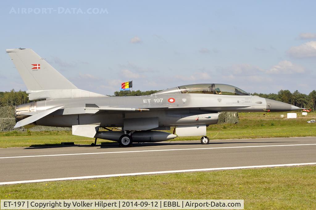 ET-197, 1978 General Dynamics F-16B Fighting Falcon C/N 6G-13, at ebbl