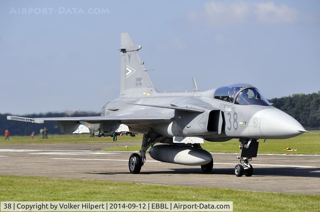 38, Saab JAS-39C Gripen C/N 39309, at ebbl