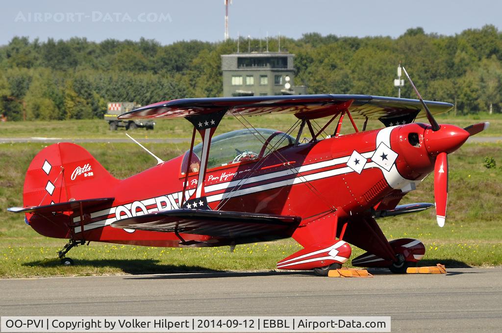 OO-PVI, 1988 Pitts S-2B Special C/N 5144, at ebbl
