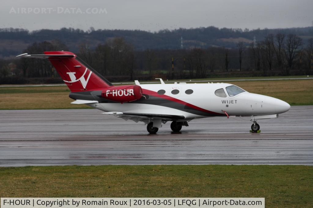 F-HOUR, 2010 Cessna 510 Citation Mustang Citation Mustang C/N 510-0354, Parked from Toulouse, to Cannes