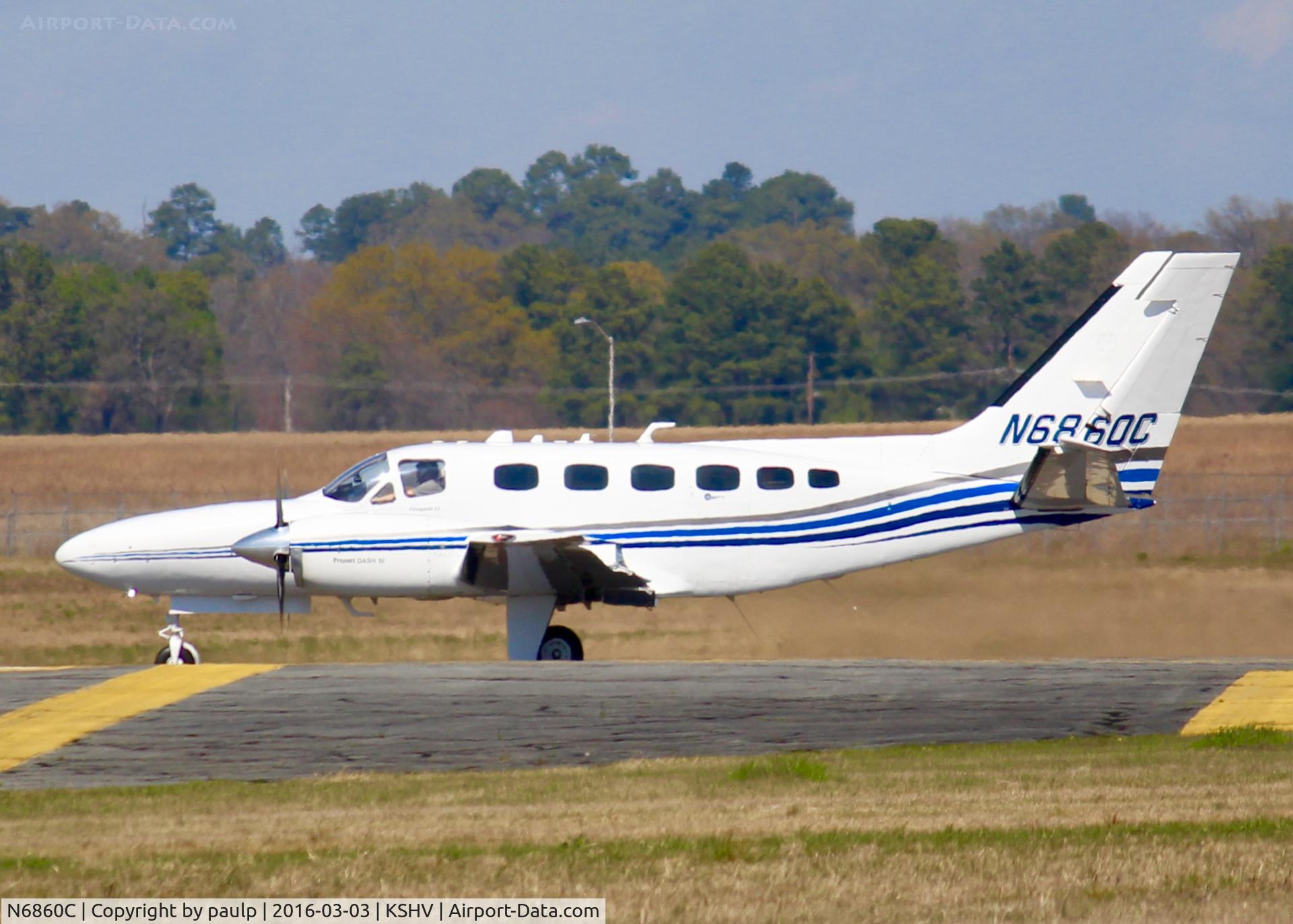 N6860C, 1982 Cessna 441 Conquest II C/N 441-0304, At Shreveport Regional.