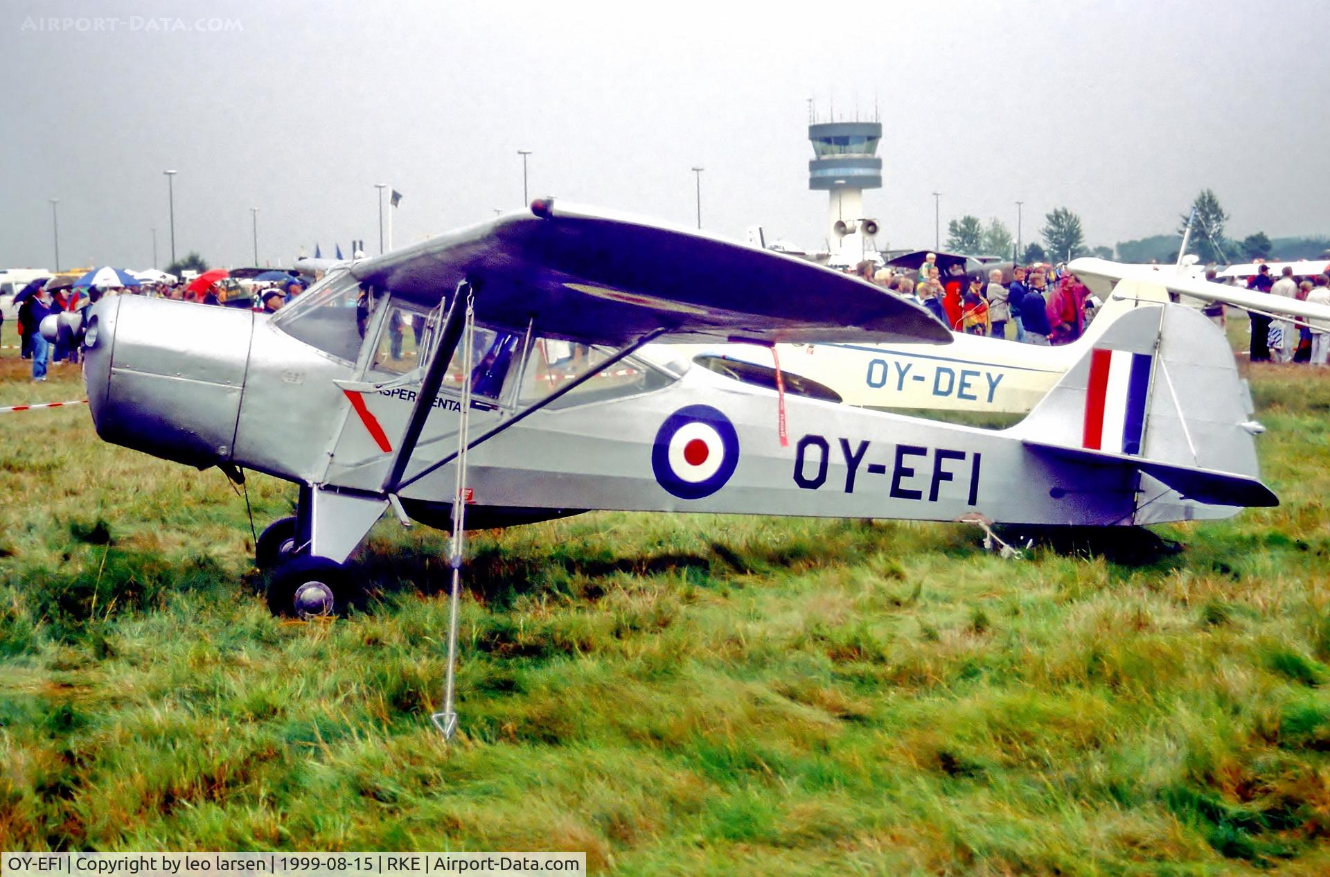 OY-EFI, 1944 Taylorcraft J Auster 5 C/N 1815, Roskilde Air Show 15.8.99