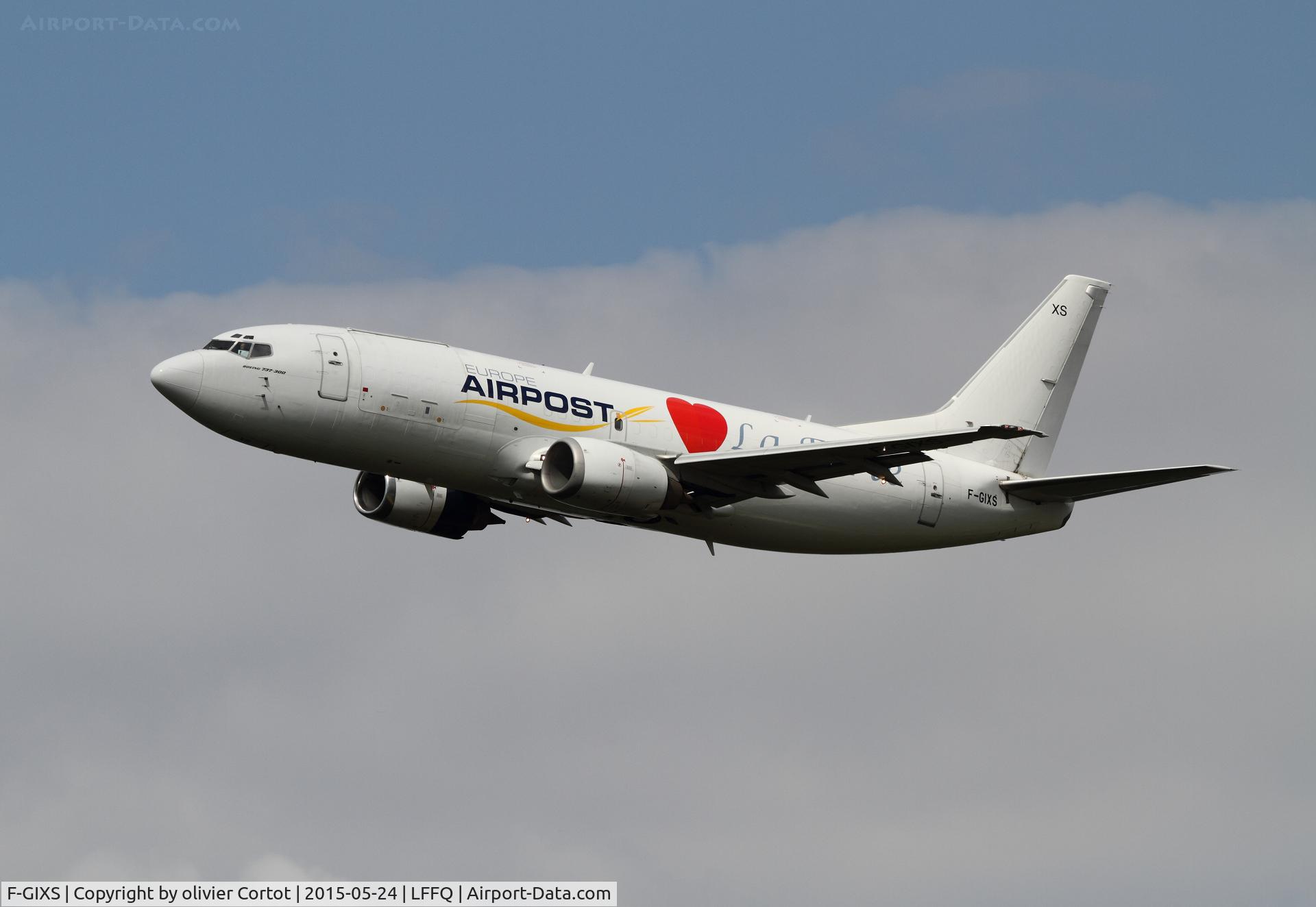 F-GIXS, 1994 Boeing 737-36QCF C/N 27347, Ferte Alais Airshow 2015