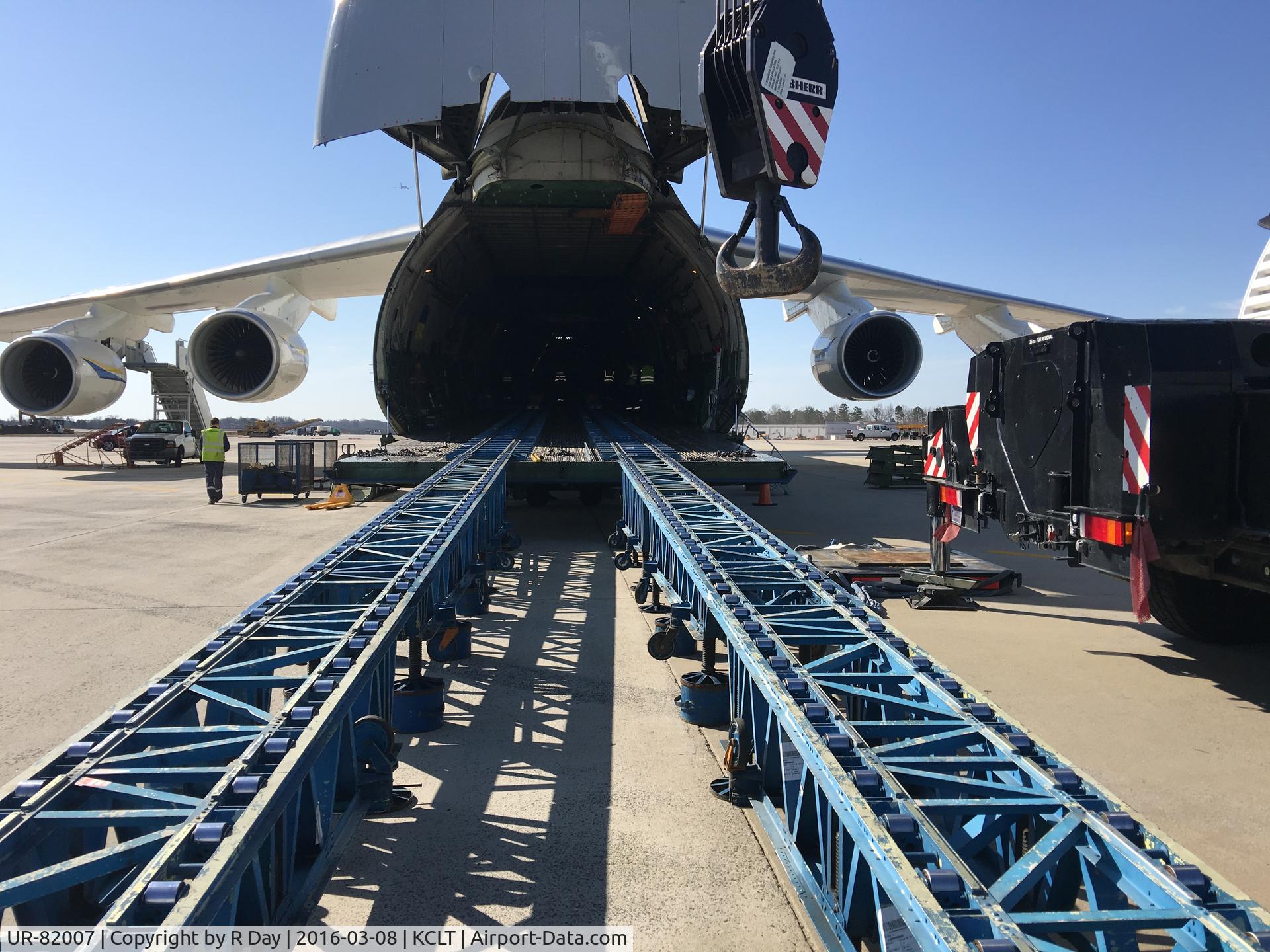 UR-82007, 1988 Antonov An-124-100 Ruslan C/N 19530501005, Preparing to load 100 ton rotor by Siemens