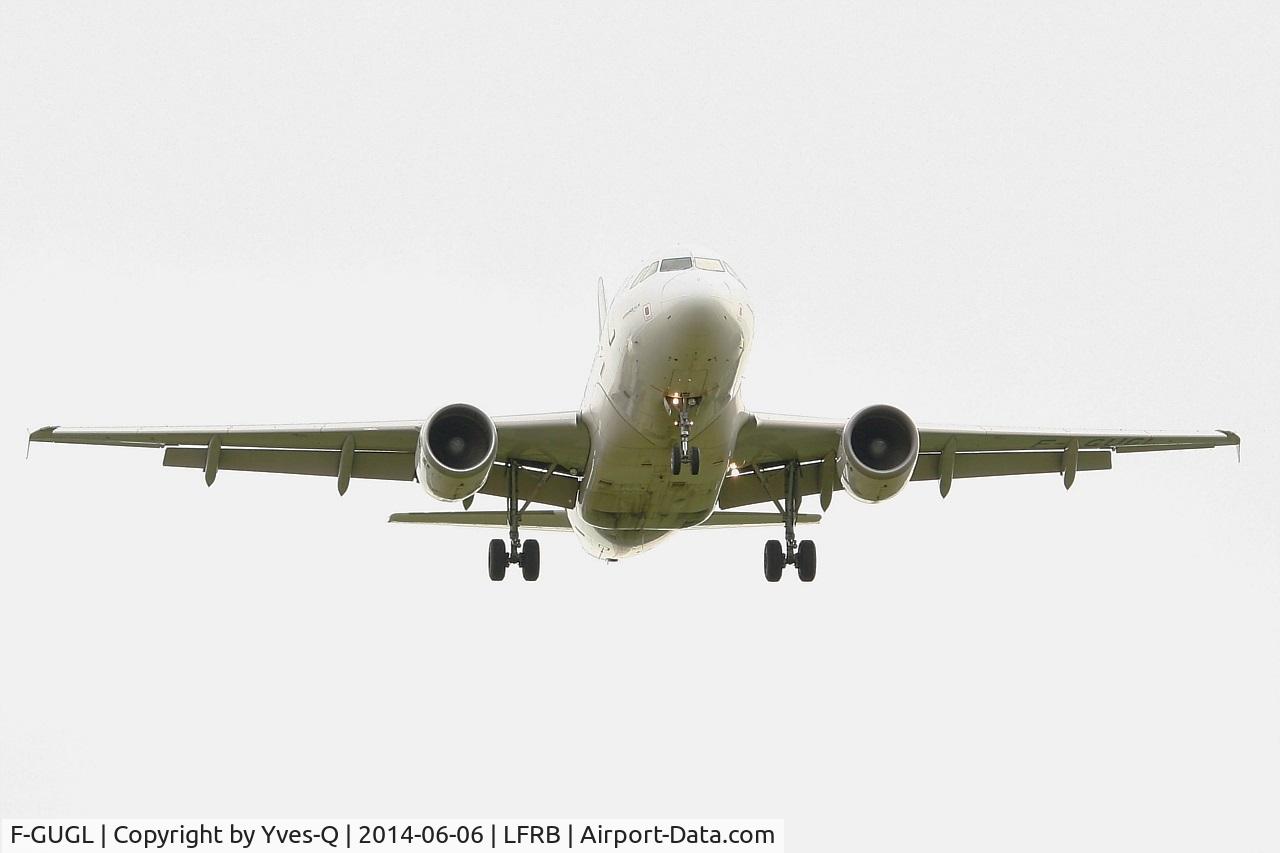 F-GUGL, 2006 Airbus A318-111 C/N 2686, Airbus A318-111, Short approach rwy 25L, Paris-Roissy Charles De Gaulle airport (LFPG-CDG)