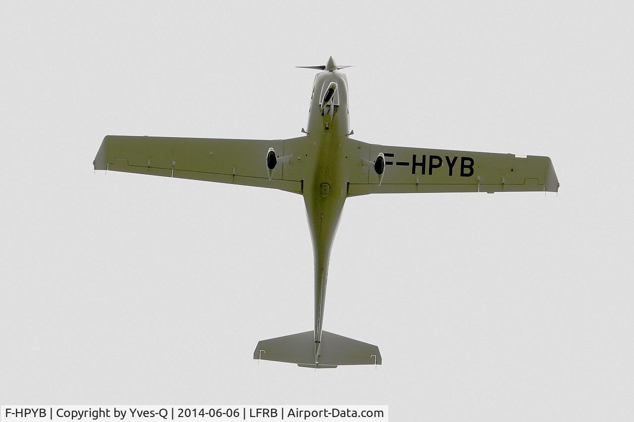 F-HPYB, 2012 Diamond DA-40 Diamond Star Diamond Star C/N DA-289, Diamond DA-40 Diamond Star, Short approach rwy 25L, Brest-Bretagne airport (LFRB-BES)