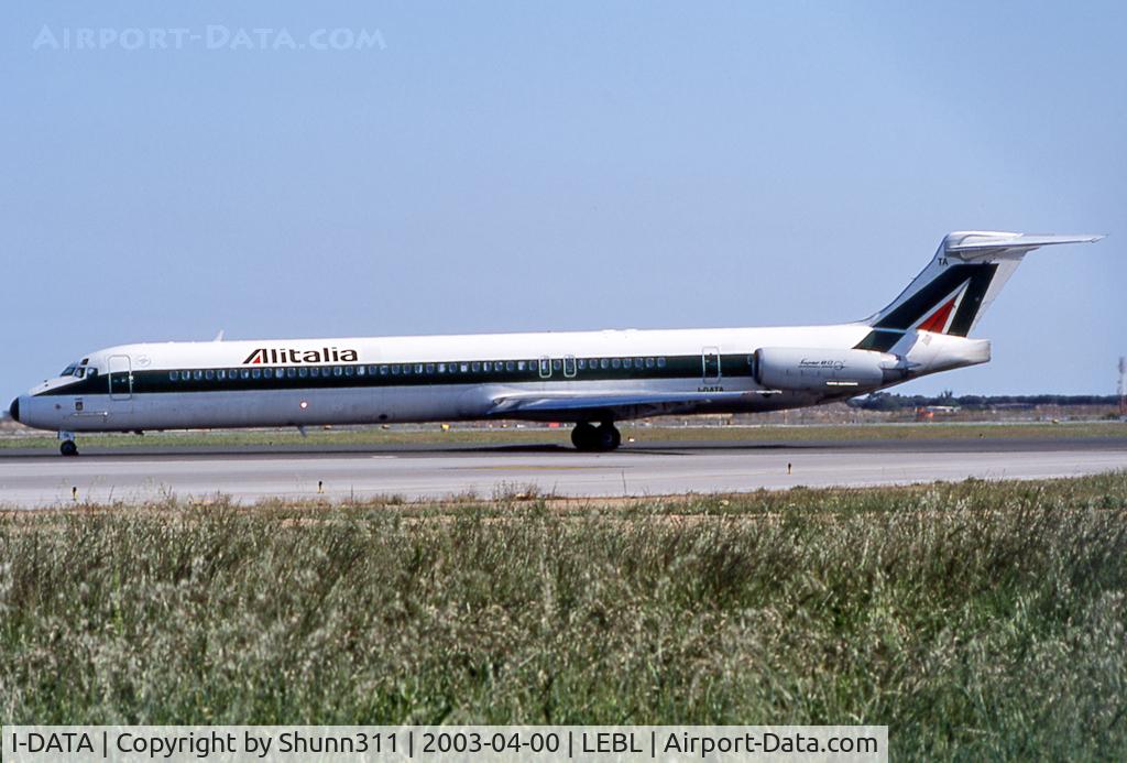 I-DATA, 1993 McDonnell Douglas MD-82 (DC-9-82) C/N 53216, Waiting holding point rwy 20 before departure...