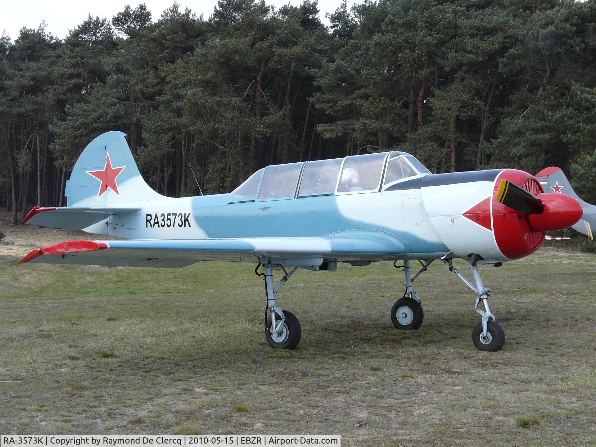 RA-3573K, 1982 Bacau Yak-52 C/N 822603, Chipmeet at Zoersel 2010.