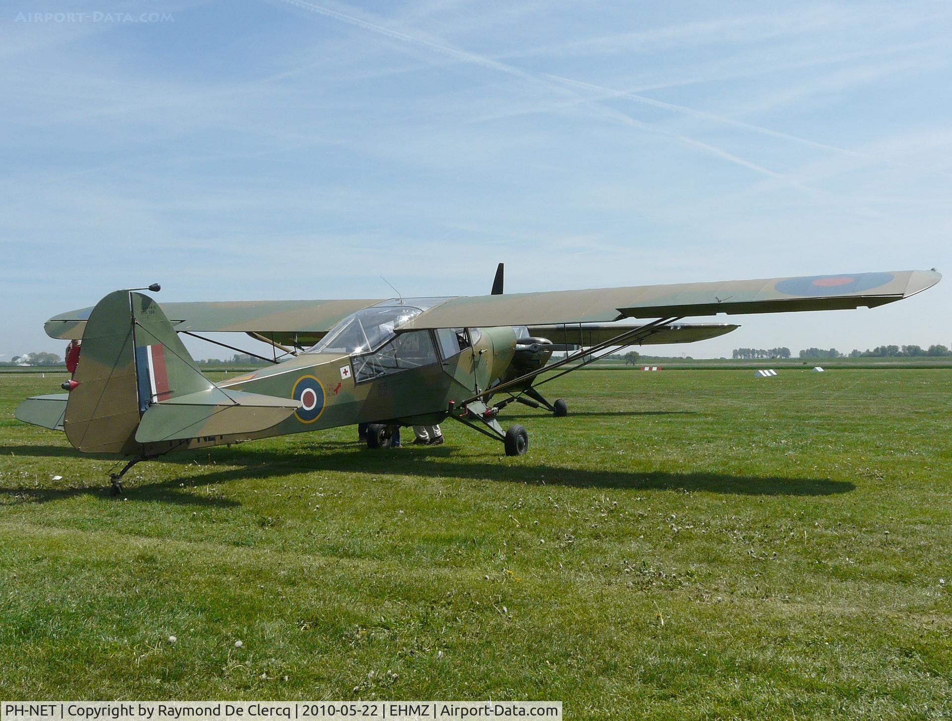 PH-NET, 1944 Taylorcraft J Auster 5 C/N 1416, Midden-Zeeland open door 2010.