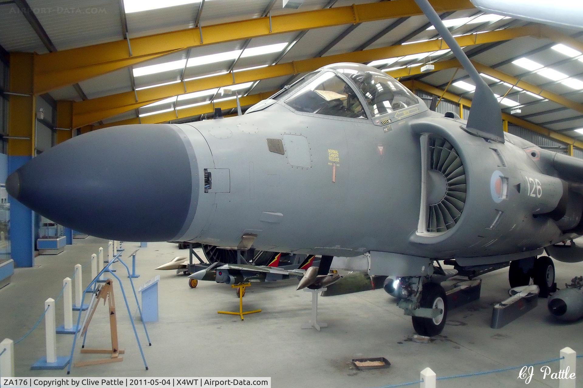 ZA176, 1981 British Aerospace Sea Harrier F/A.2 C/N 41H-912027/P6, On display at the Newark Air Museum, Winthorpe, Nottinghamshire. X4WT