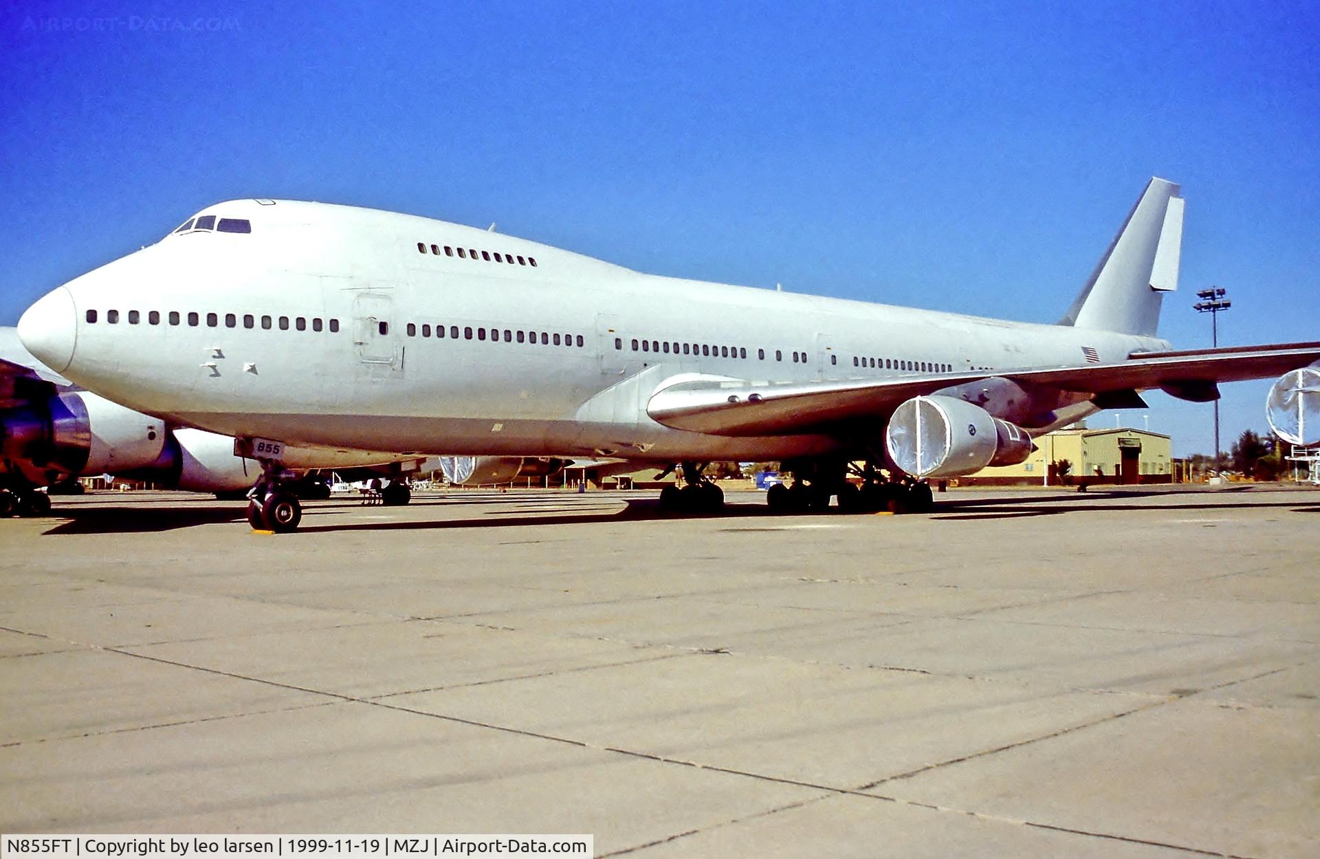 N855FT, 1970 Boeing 747-124/SF C/N 19733, Pinal Airpark airport Marana AZ.USA 19.11.99
