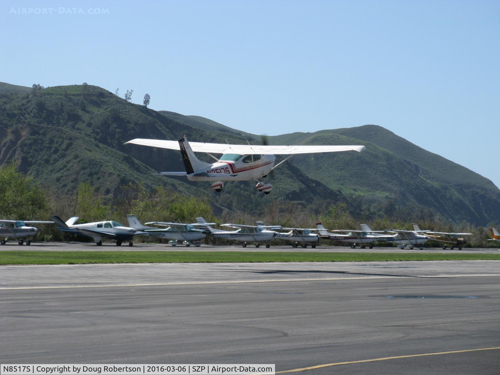 N8517S, 1965 Cessna 182H Skylane C/N 18256617, 1965 Cessna 182H SKYLANE, Continental O-470 230 Hp, takeoff climb Rwy 22