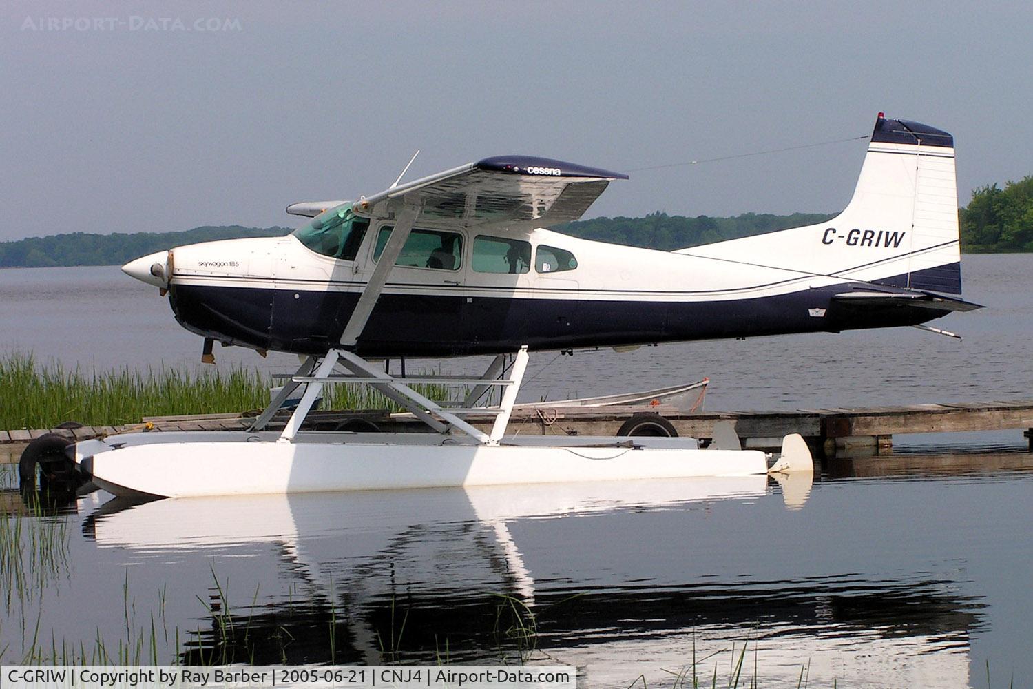 C-GRIW, 1975 Cessna A185F Skywagon 185 C/N 18502533, Cessna A.185F Skywagon 185 [185-02533] Orillia~C 21/06/2005