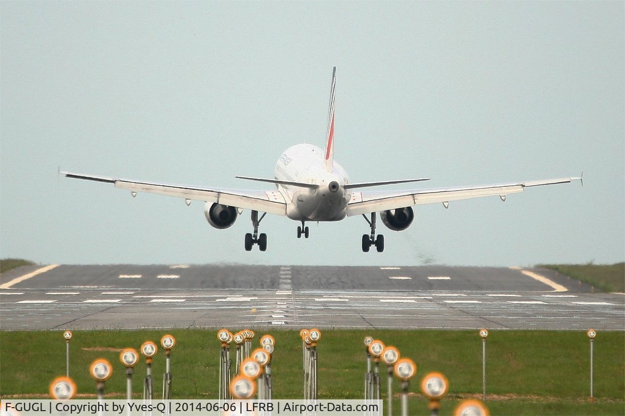 F-GUGL, 2006 Airbus A318-111 C/N 2686, Airbus A318-111, On final rwy 25L, Paris-Roissy Charles De Gaulle airport (LFPG-CDG)