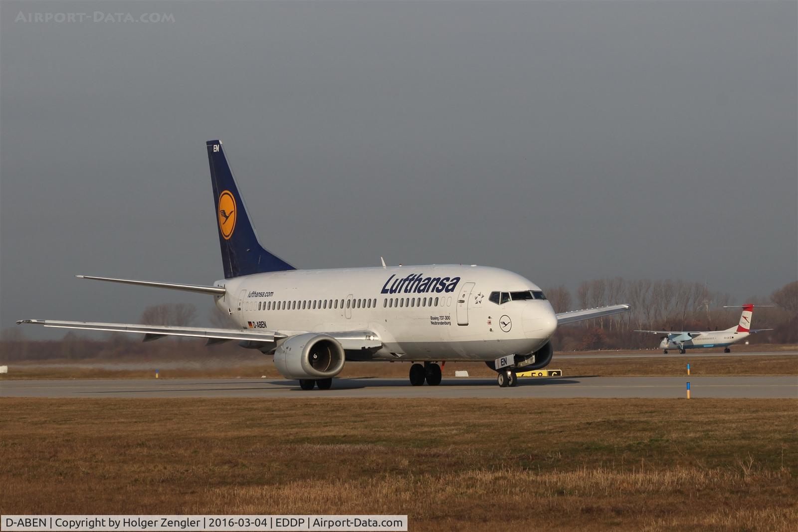 D-ABEN, 1991 Boeing 737-330 C/N 26428, Early morning FRA shuttle on taxi to holding point 26R...