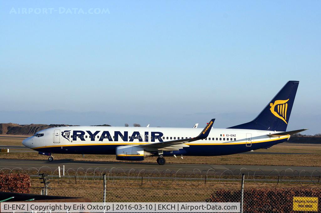 EI-ENZ, 2011 Boeing 737-8AS C/N 40308, EI-ENZ just arrived rw 04L