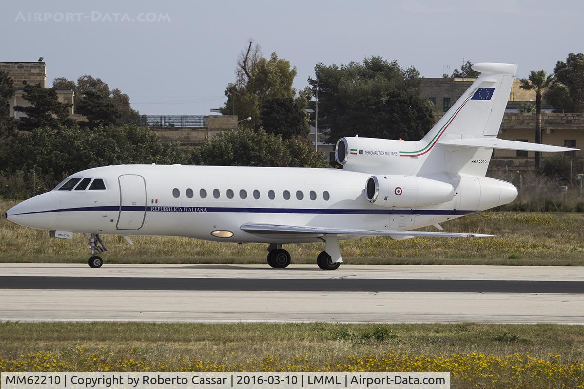 MM62210, 2003 Dassault Falcon 900EX C/N 116, Backtrack runway 13