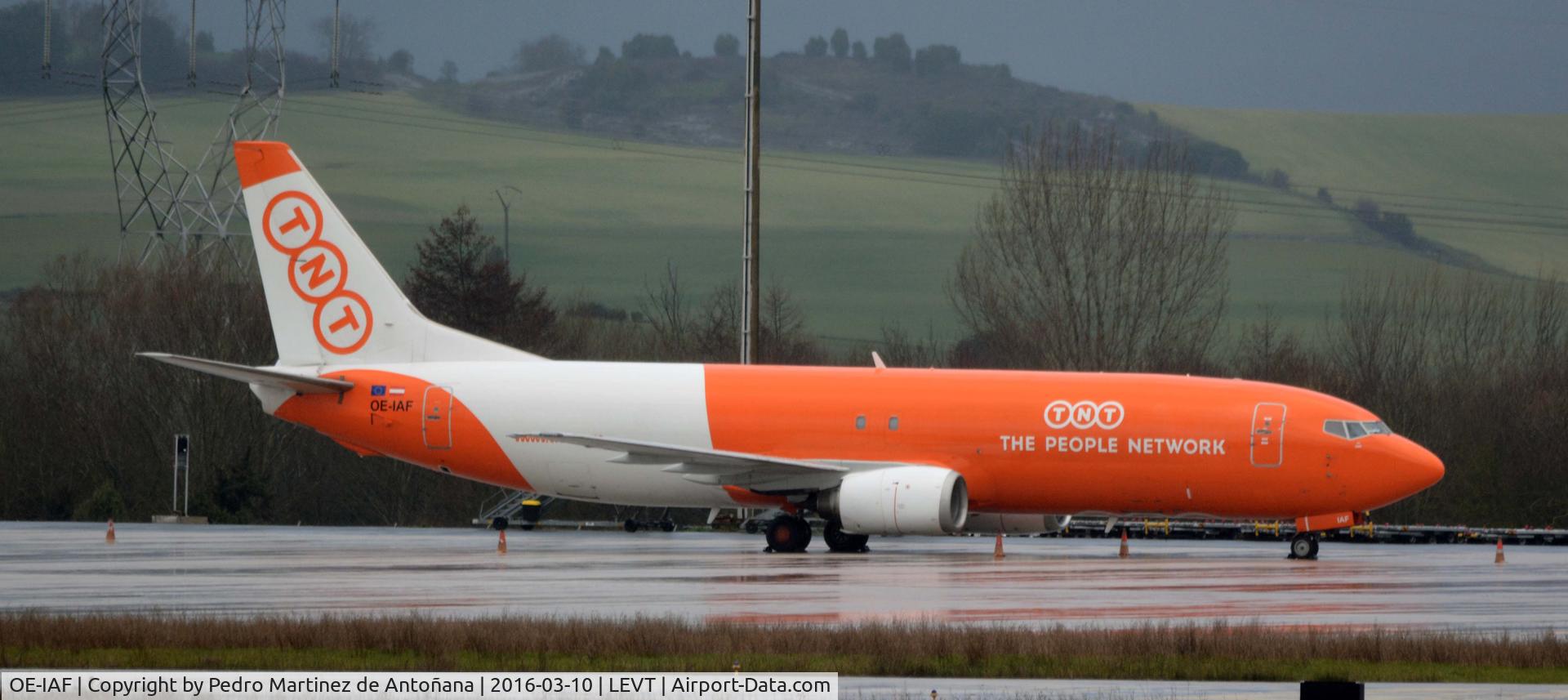 OE-IAF, 1999 Boeing 737-33V C/N 29341, Foronda - Vitoria-Gasteiz - España