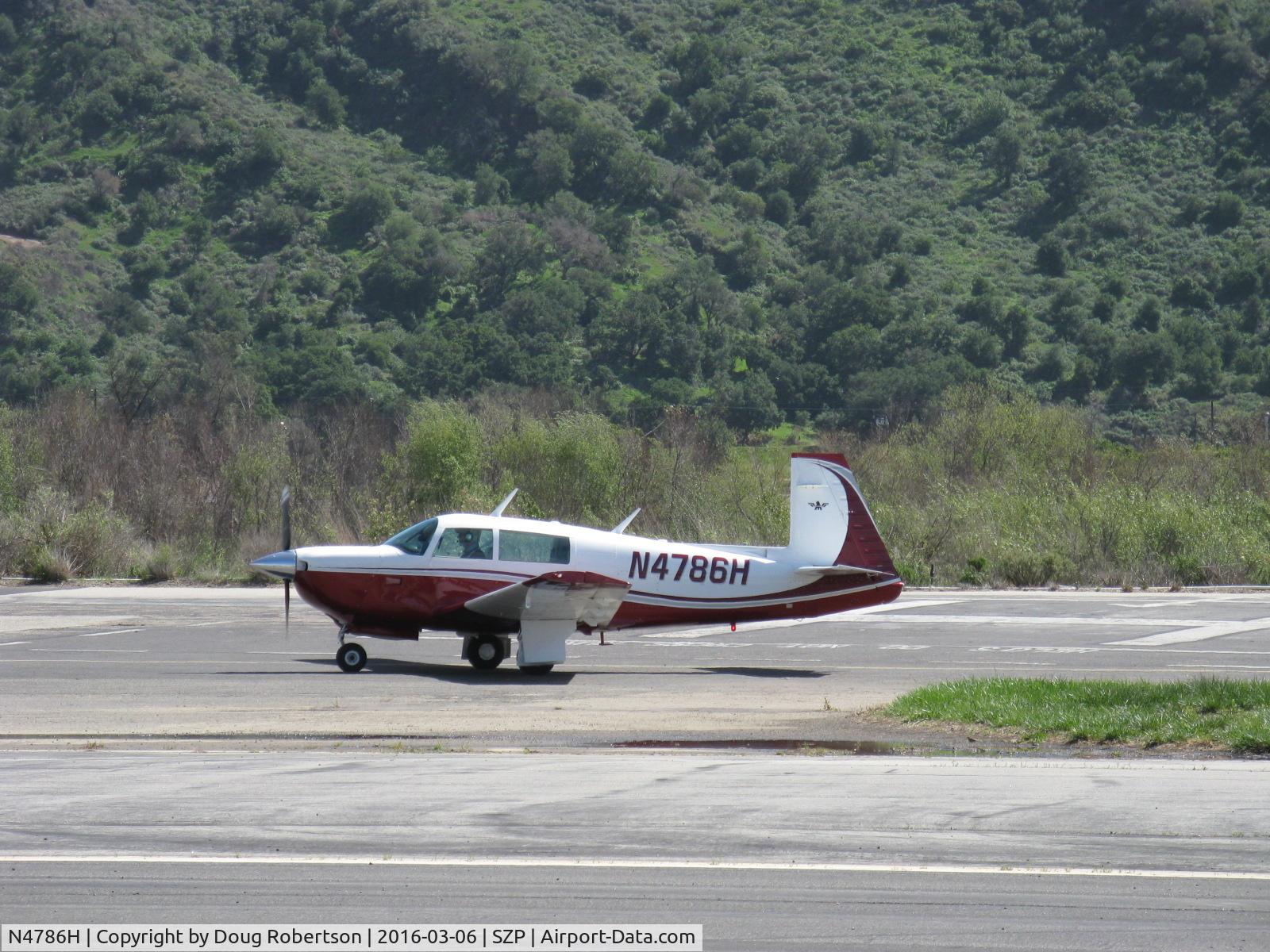 N4786H, 1979 Mooney M20J 201 C/N 24-0876, 1979 Mooney M20J 201, Lycoming IO-360 A&C 200 Hp, taxi back to hangar
