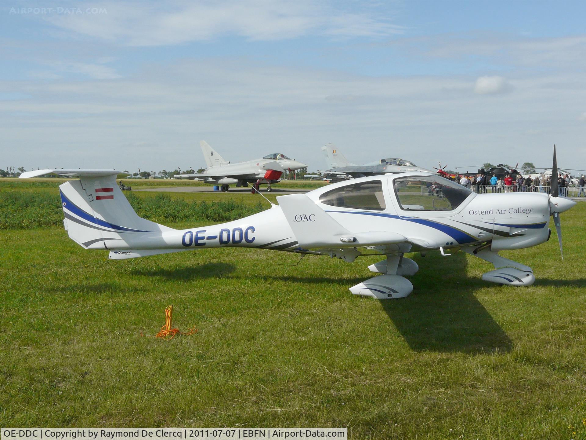 OE-DDC, 2010 Diamond DA-40NG Diamond Star C/N 40.N002, Koksijde open door in 2011.