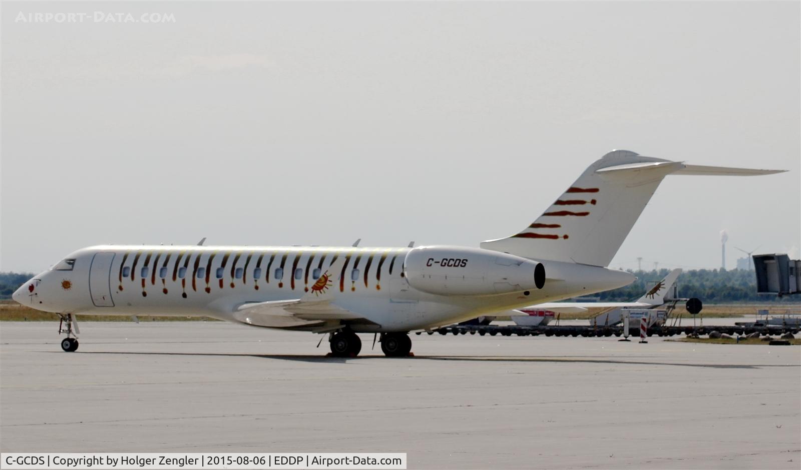 C-GCDS, 2003 Bombardier BD-700-1A10 Global Express C/N 9137, Masked visitor on apron 1.....