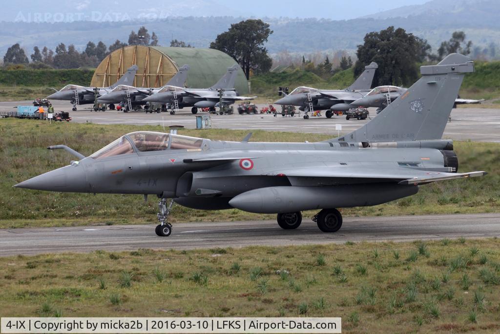 4-IX, 2010 Dassault Rafale C C/N 119, Taxiing