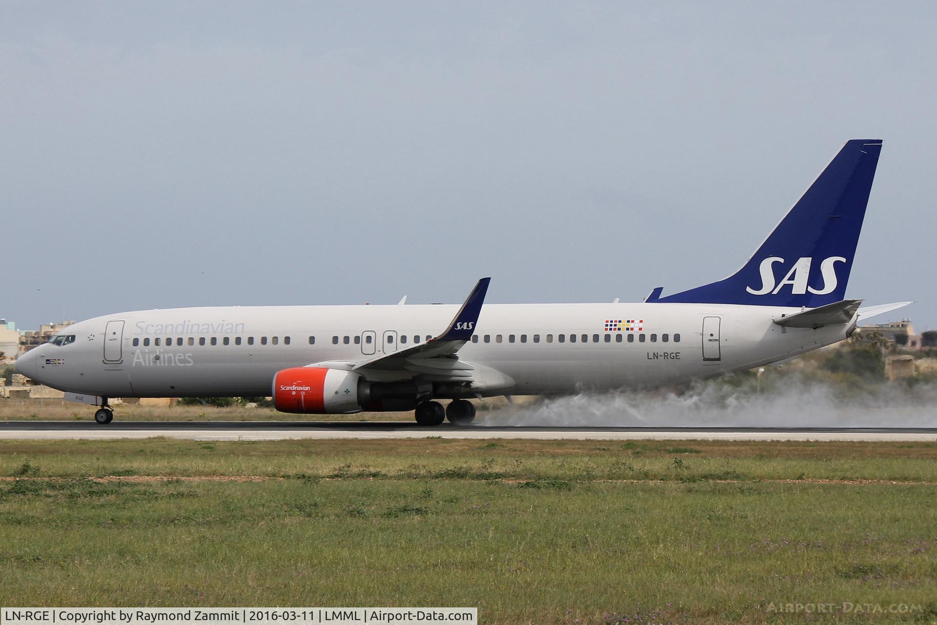 LN-RGE, 2013 Boeing 737-883 C/N 38037, B737-800 LN-RGE SAS