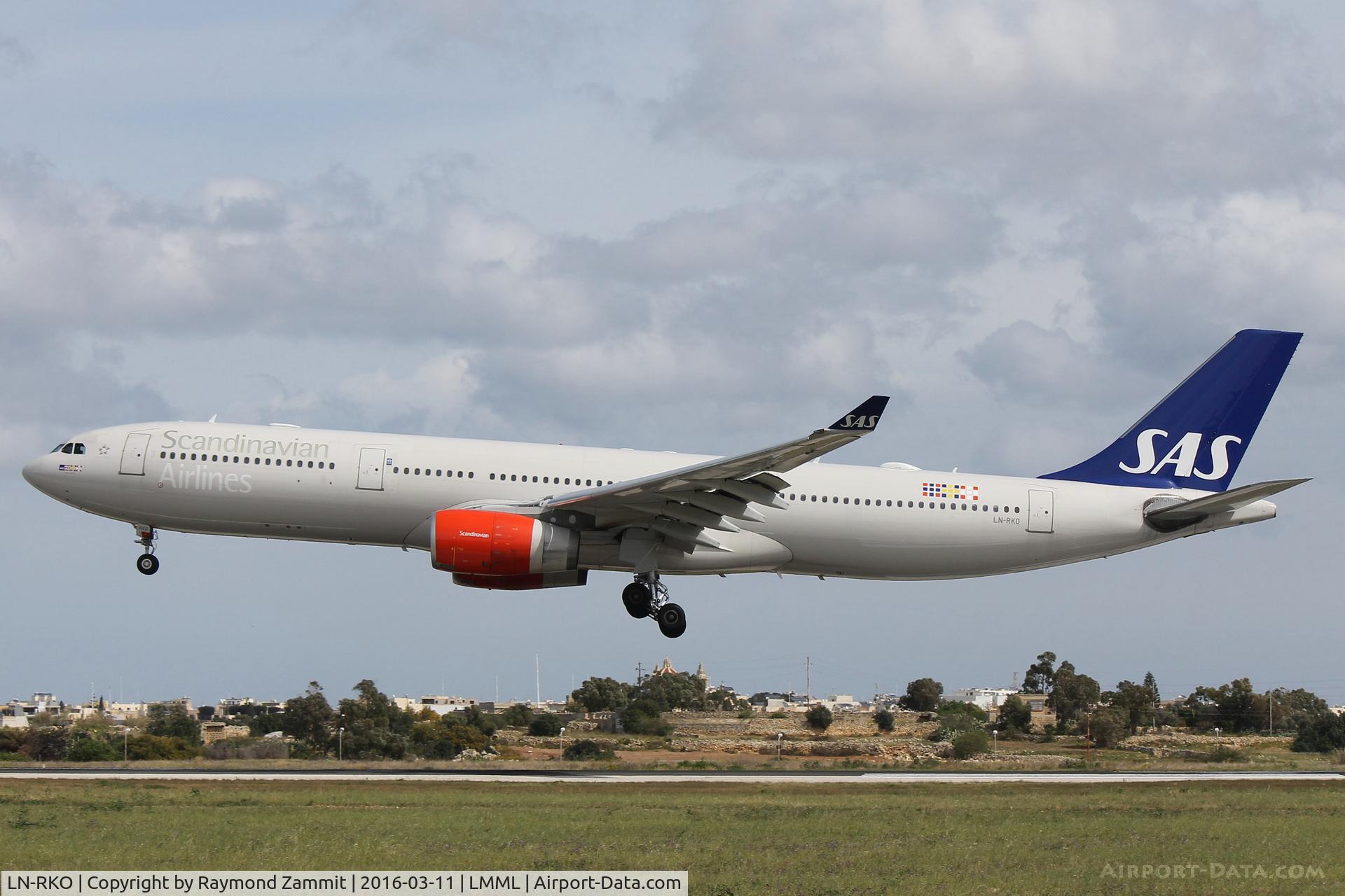 LN-RKO, 2003 Airbus A330-343X C/N 515, A330 LN-RKO SAS