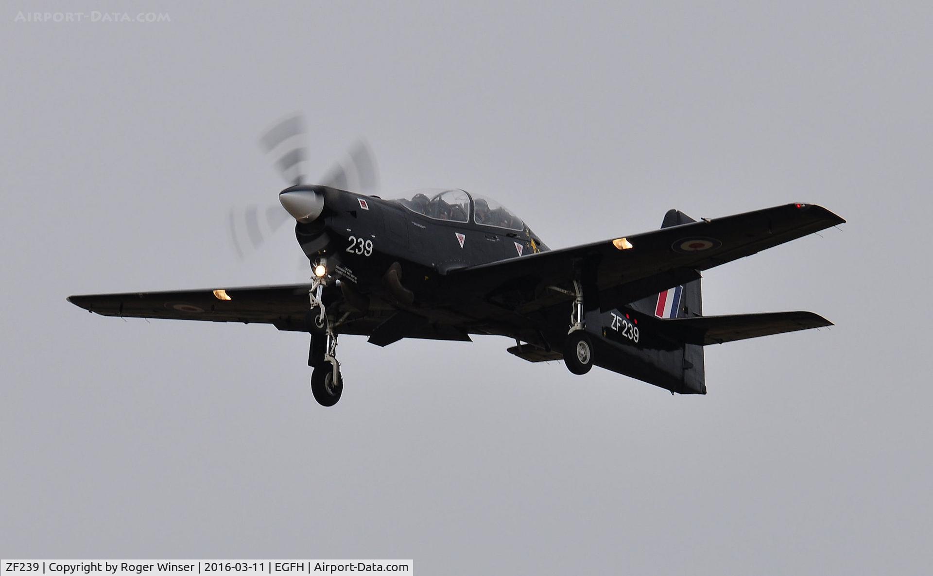 ZF239, 1990 Short S-312 Tucano T1 C/N S041/T39, Pull up from practice approach to Runway 22 by RAF Tucano coded 293 of 1FTS.