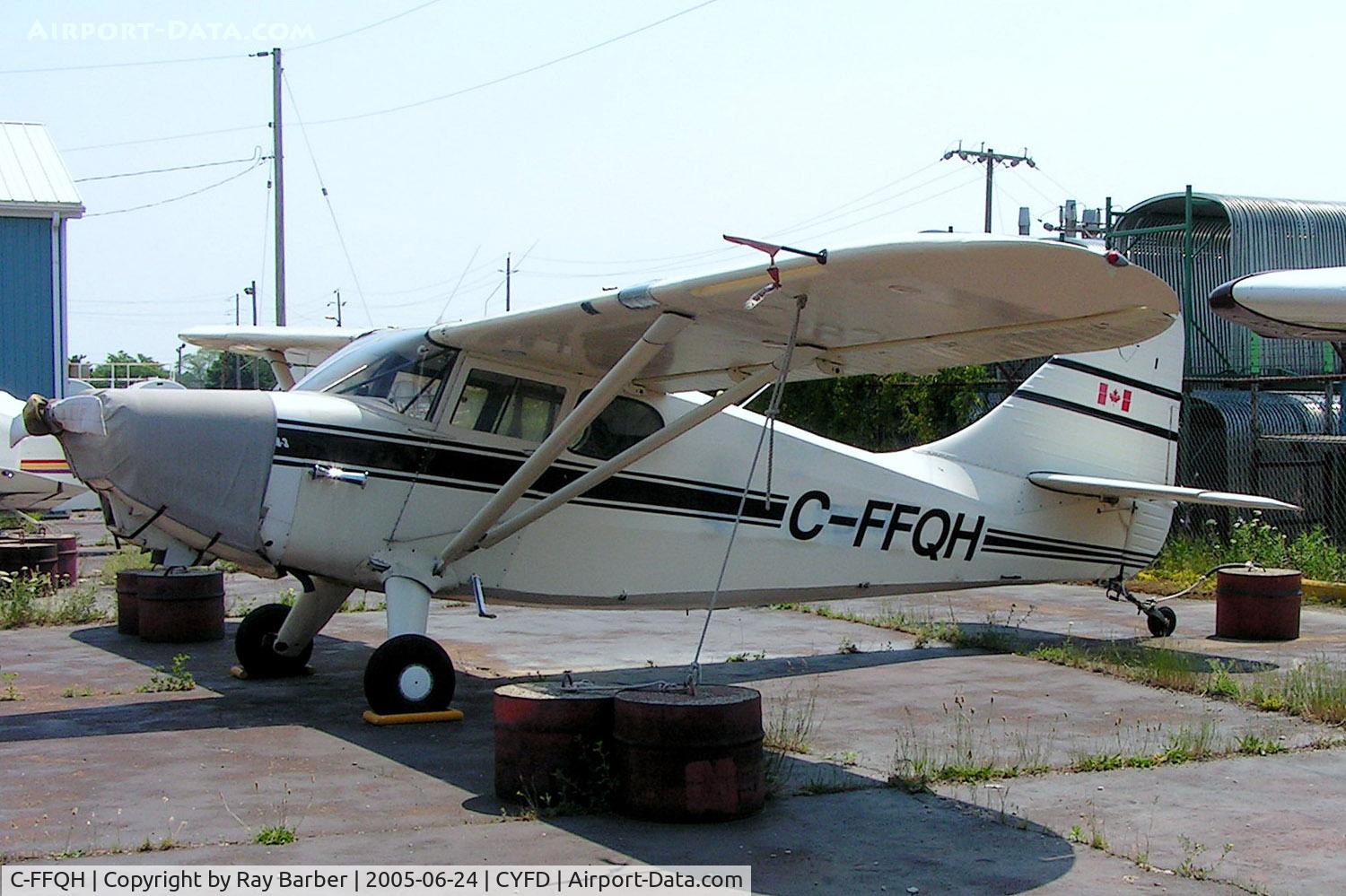 C-FFQH, 1948 Stinson 108-3 Voyager C/N 108-4349, Stinson 108-3 Voyager [108-4349] Brantford~C 24/06/2005