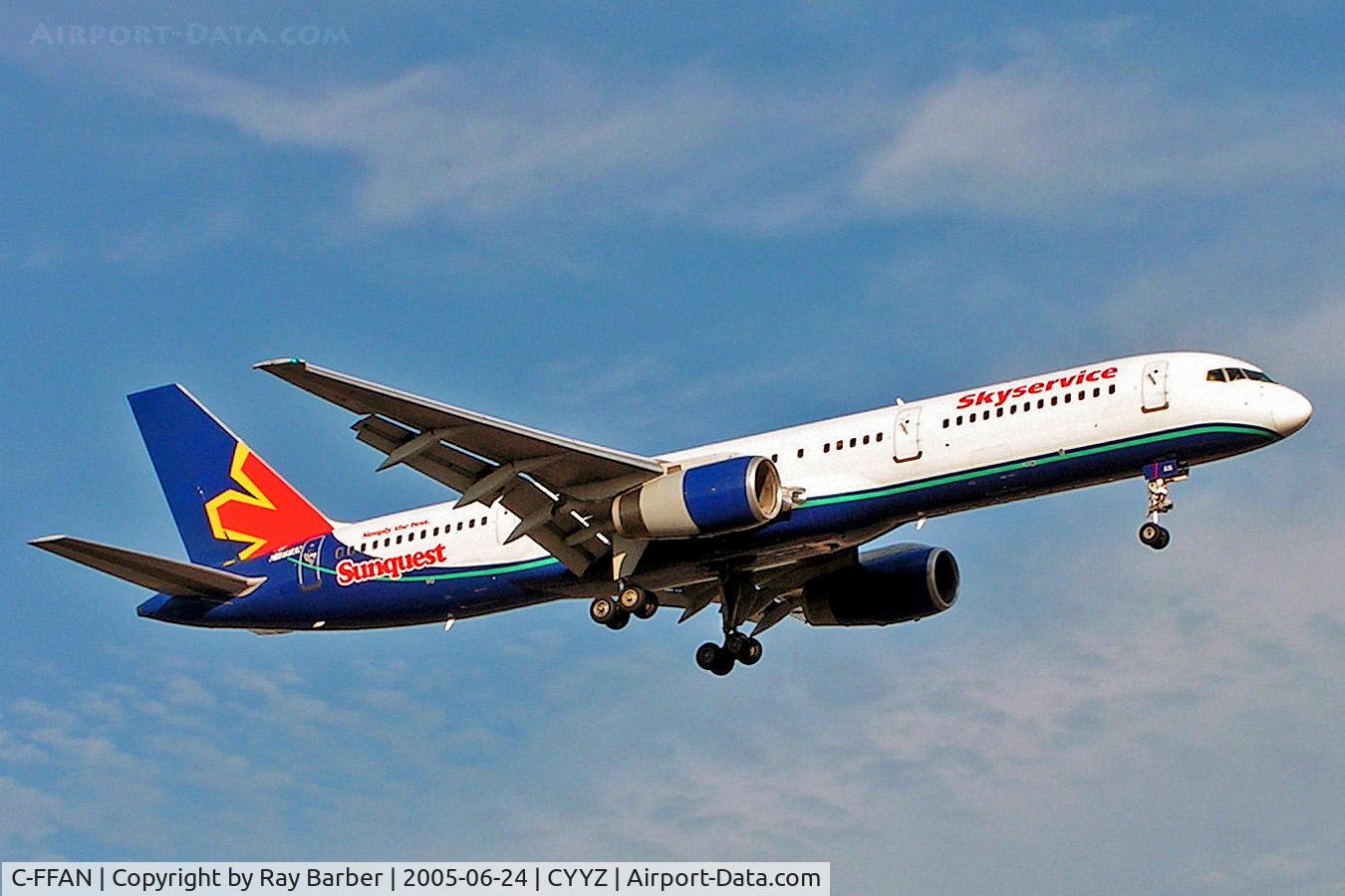 C-FFAN, 1997 Boeing 757-21K C/N 28674, Boeing 757-21K [28674] (Skyservice Airlines)  Toronto-Pearson International~C 24/06/2005