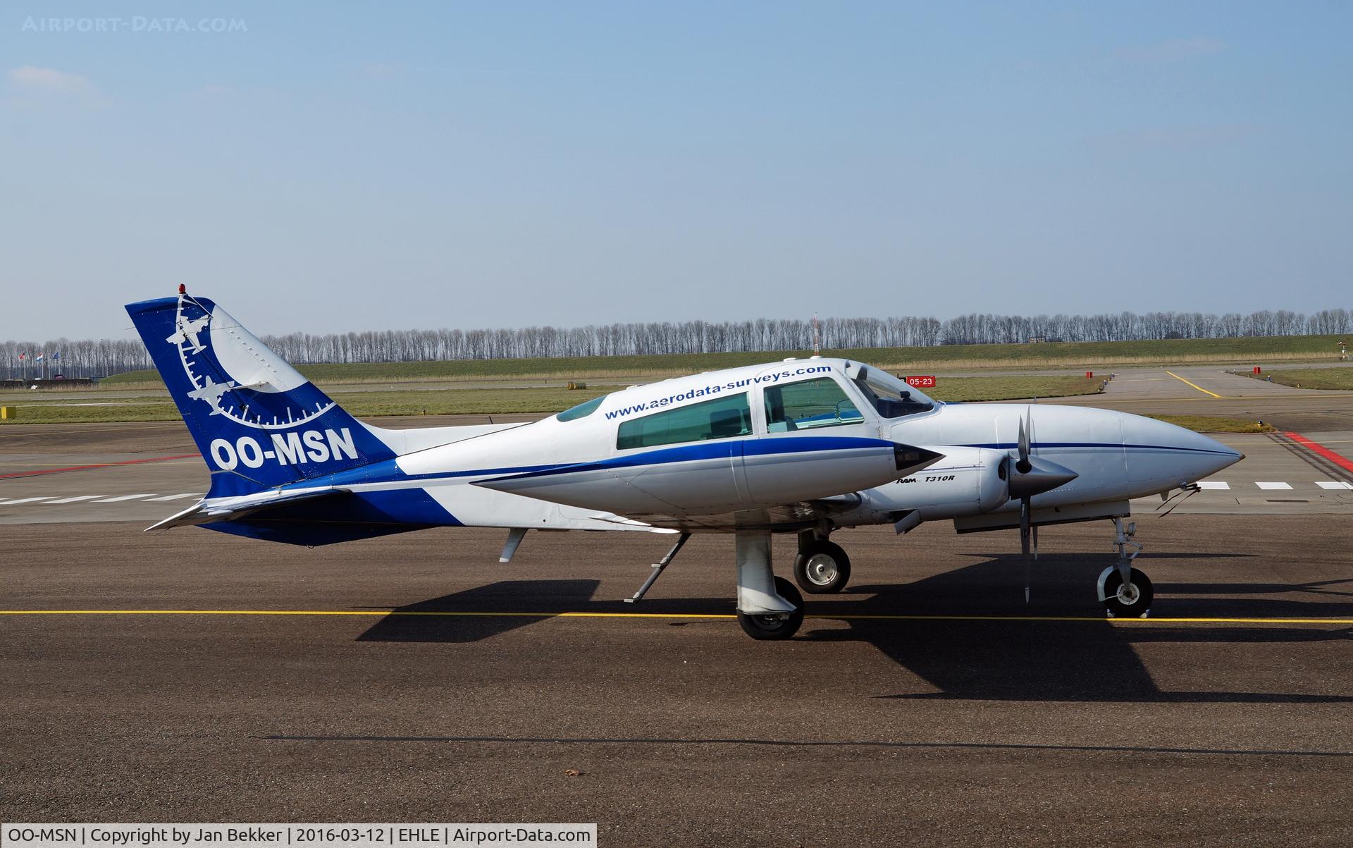 OO-MSN, Cessna 310R C/N 310R0562, Lelystad Airport